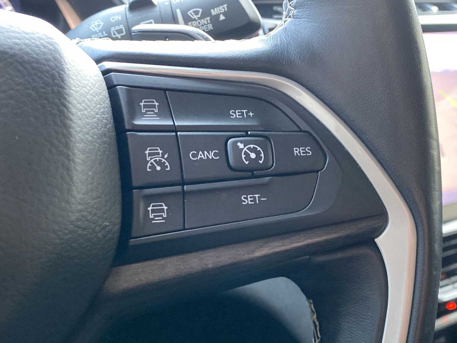 Thumbnail: 2021 Jeep Grand Cherokee L - 28