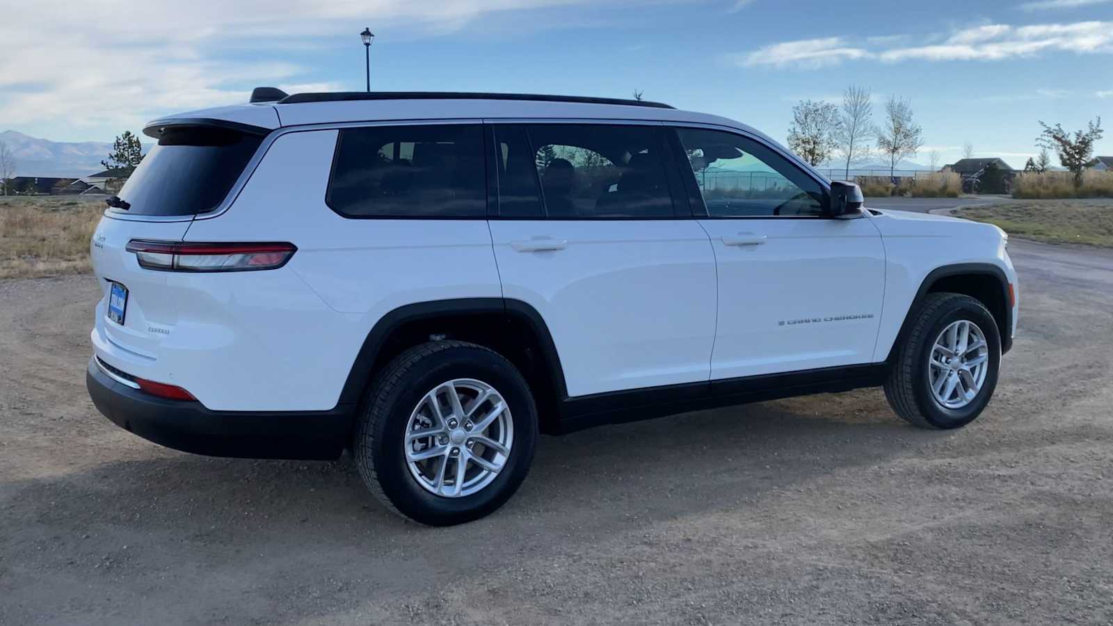 Thumbnail: 2025 Jeep Grand Cherokee - 8