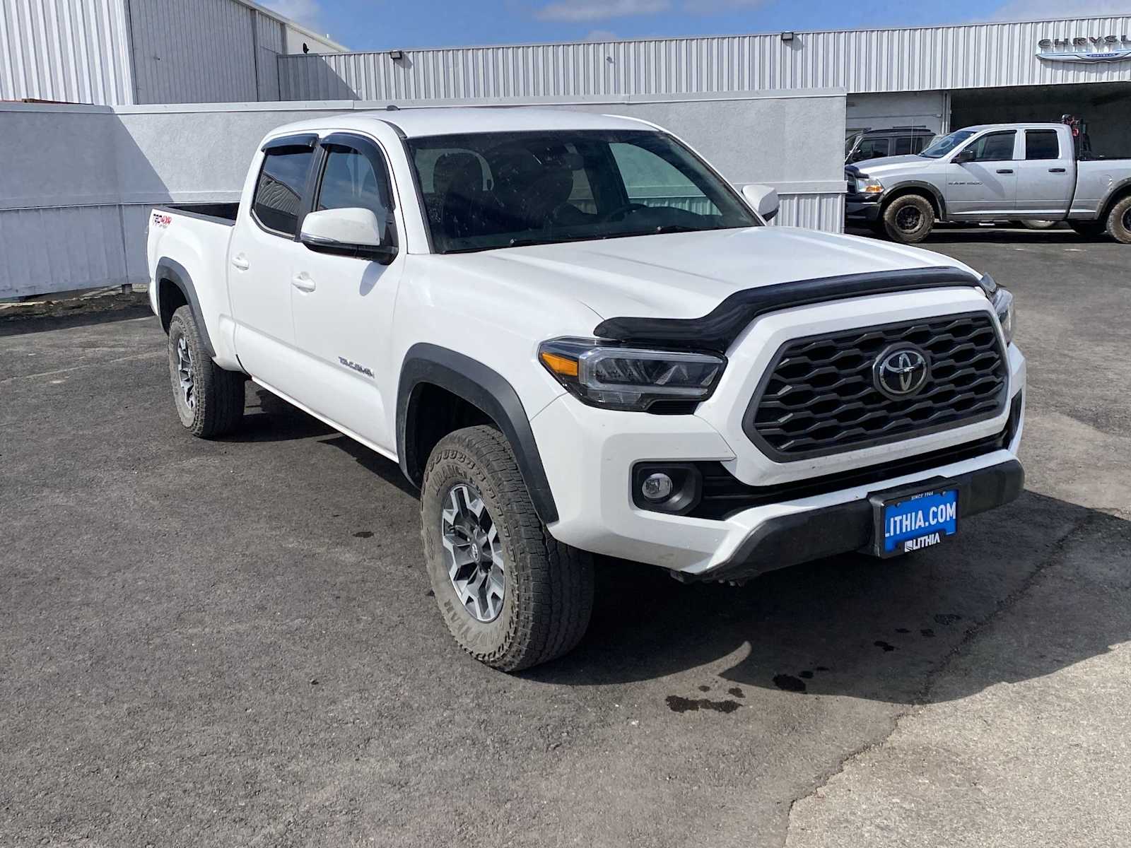 Thumbnail: 2023 Toyota Tacoma - 19