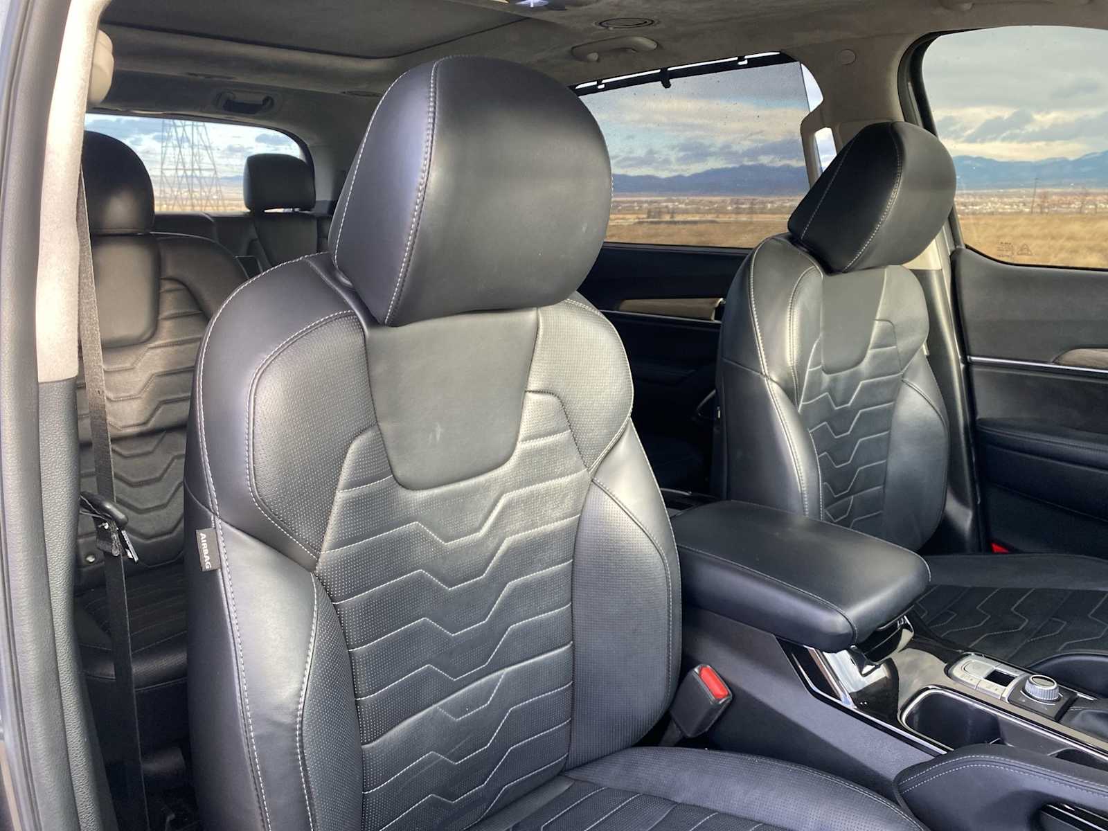 Thumbnail: 2022 Kia Telluride - 17