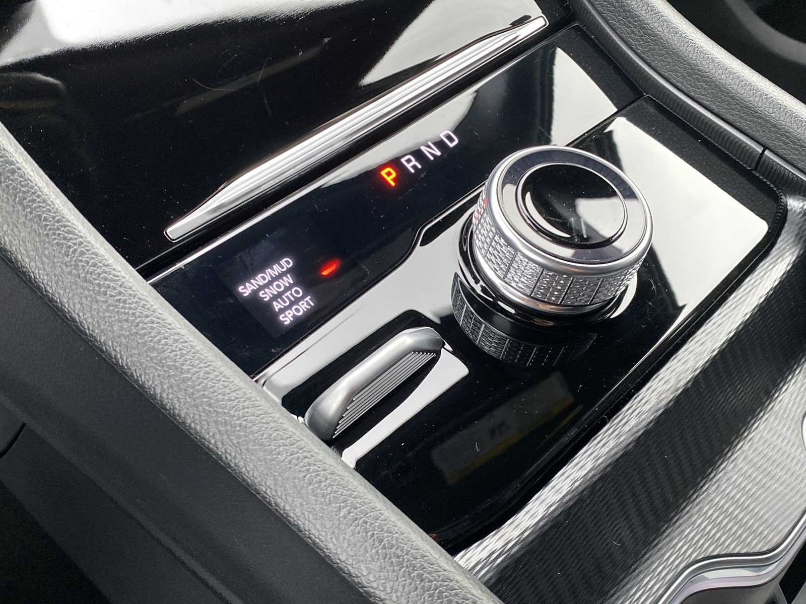 Thumbnail: 2026 Jeep Grand Cherokee - 25