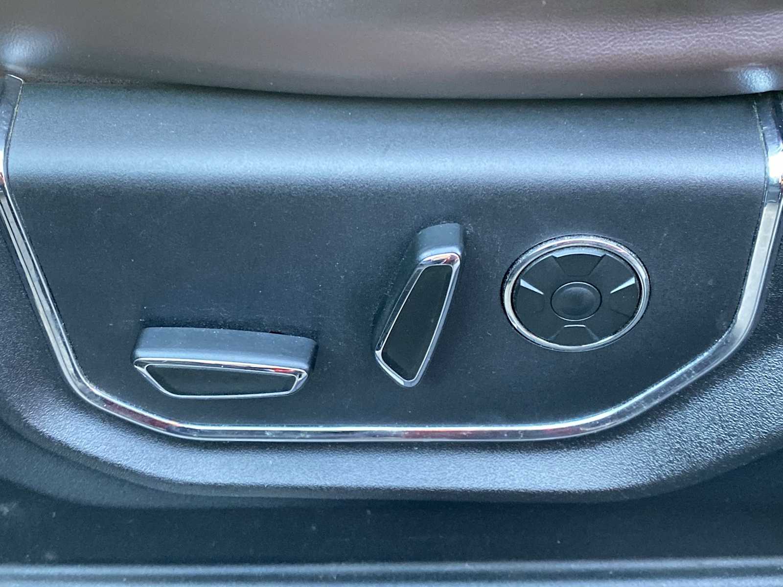 Thumbnail: 2015 Ford F-150 - 21