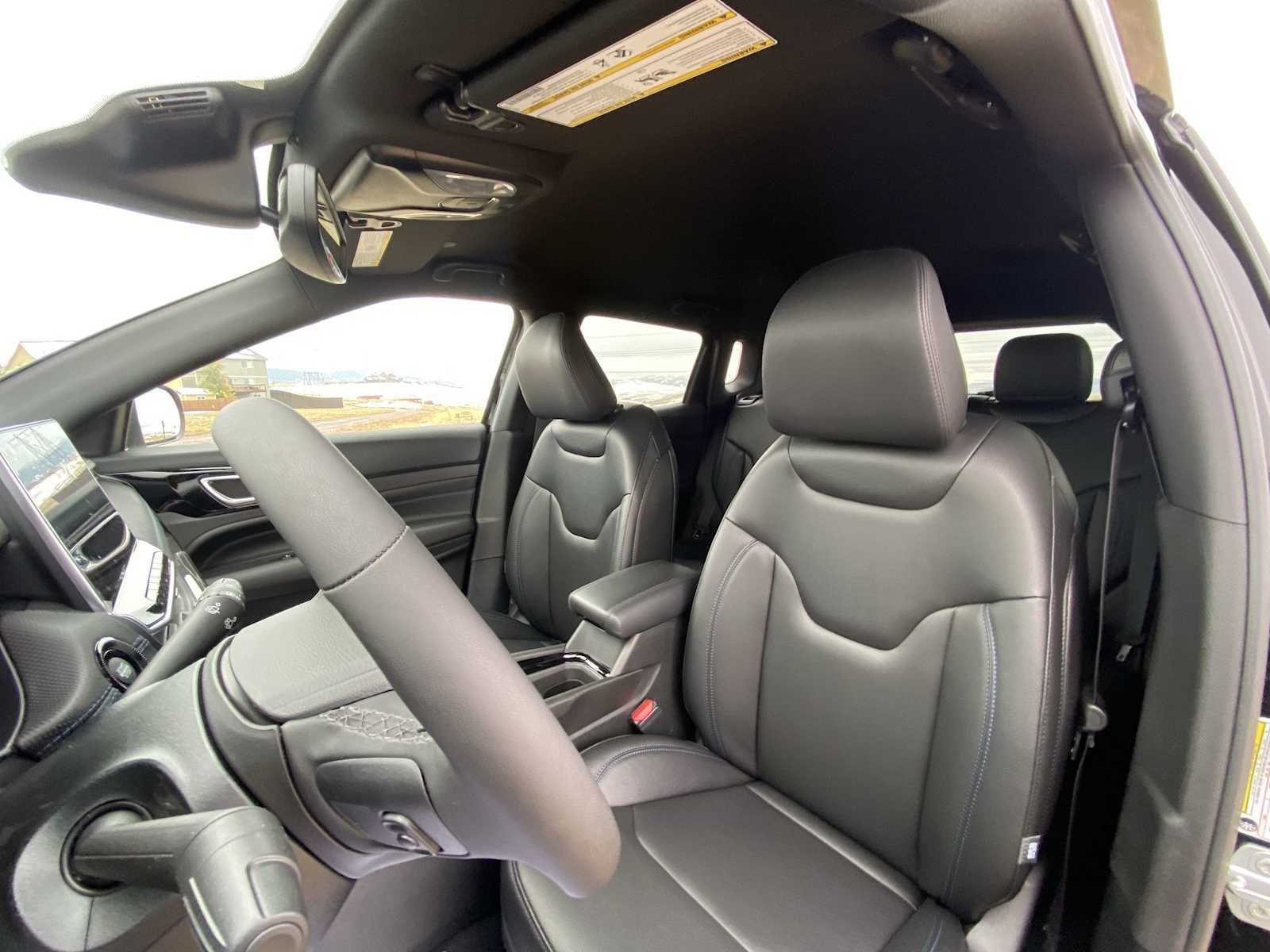 Thumbnail: 2026 Jeep Compass - 14