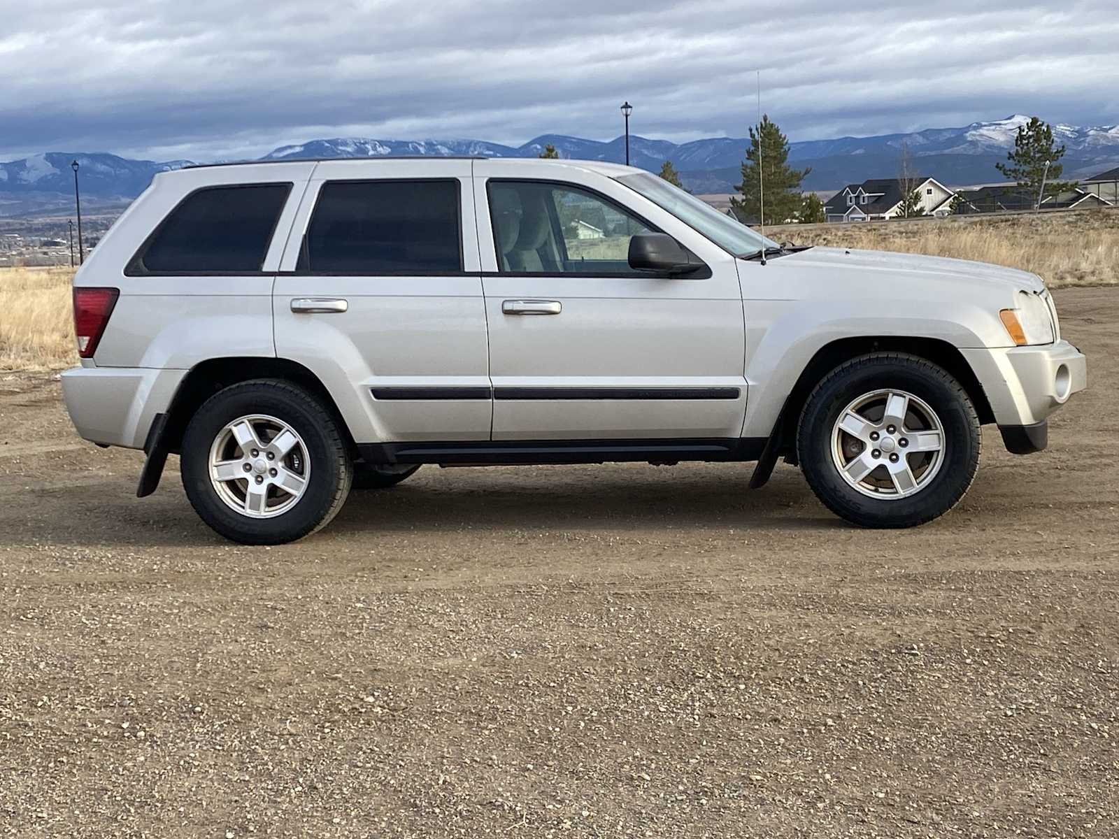Thumbnail: 2007 Jeep Grand Cherokee - 25