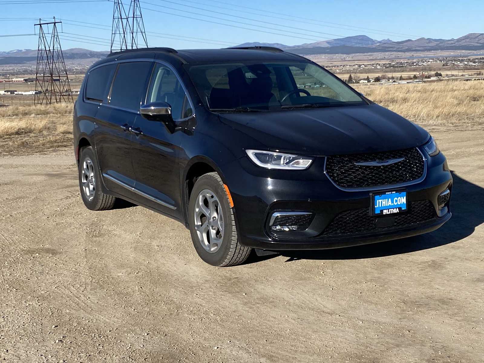 Thumbnail: 2023 Chrysler Pacifica - 18