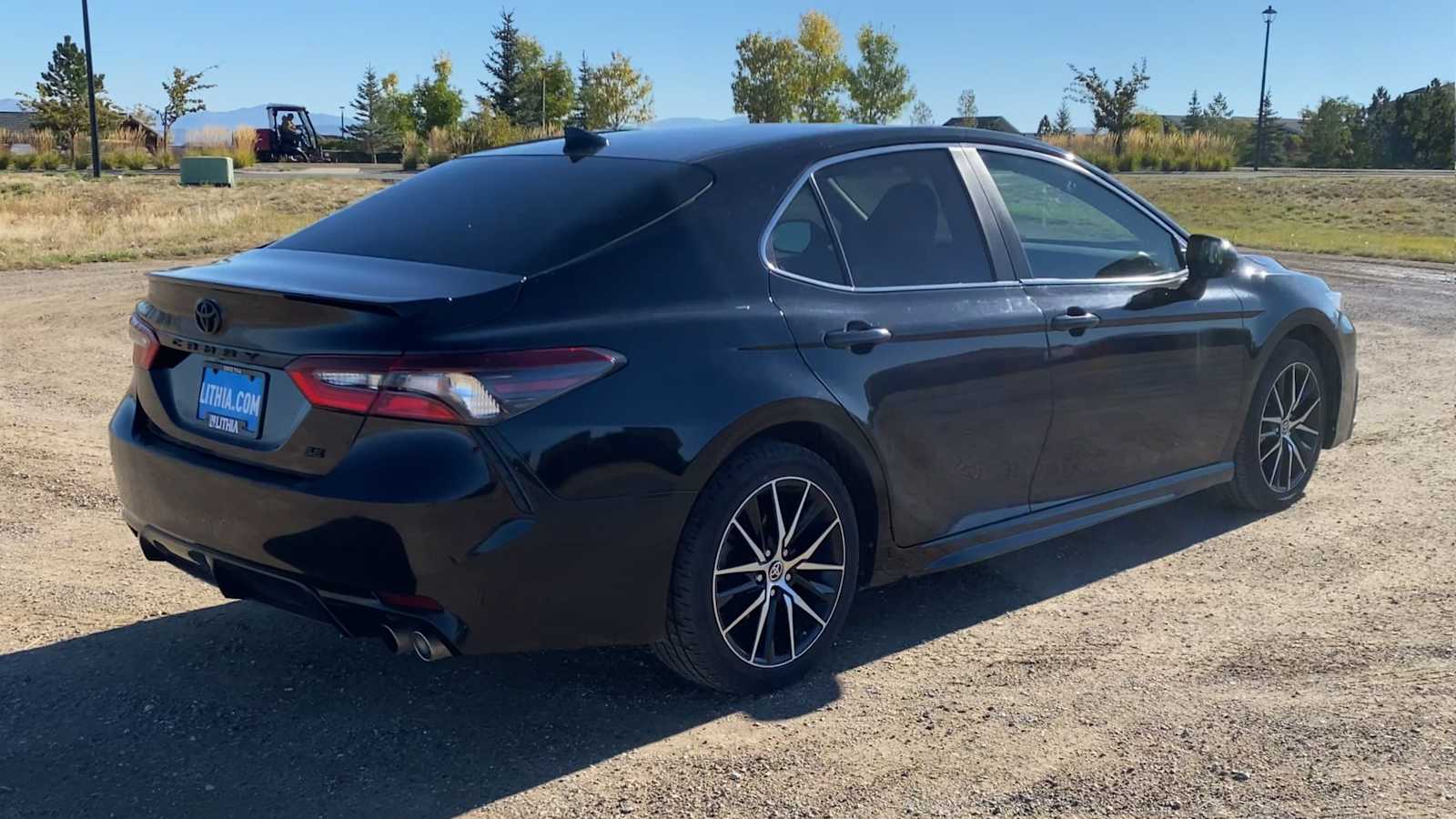Thumbnail: 2021 Toyota Camry - 8