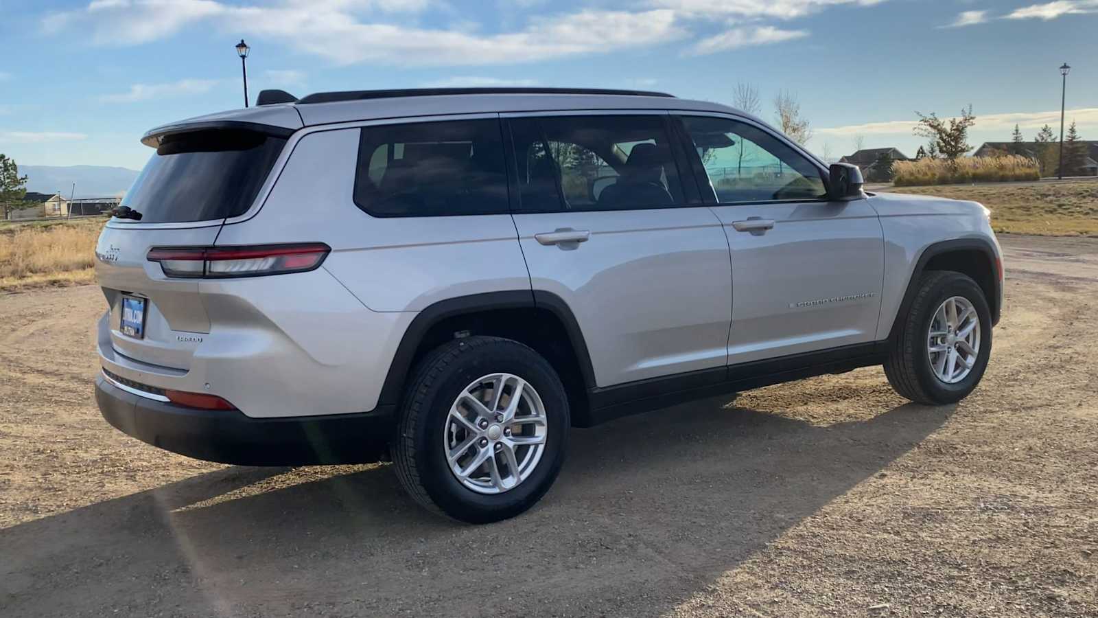 Thumbnail: 2025 Jeep Grand Cherokee - 9