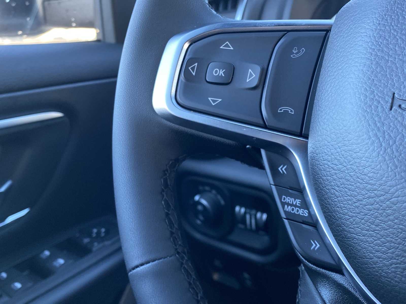 Thumbnail: 2026 RAM 1500 - 25