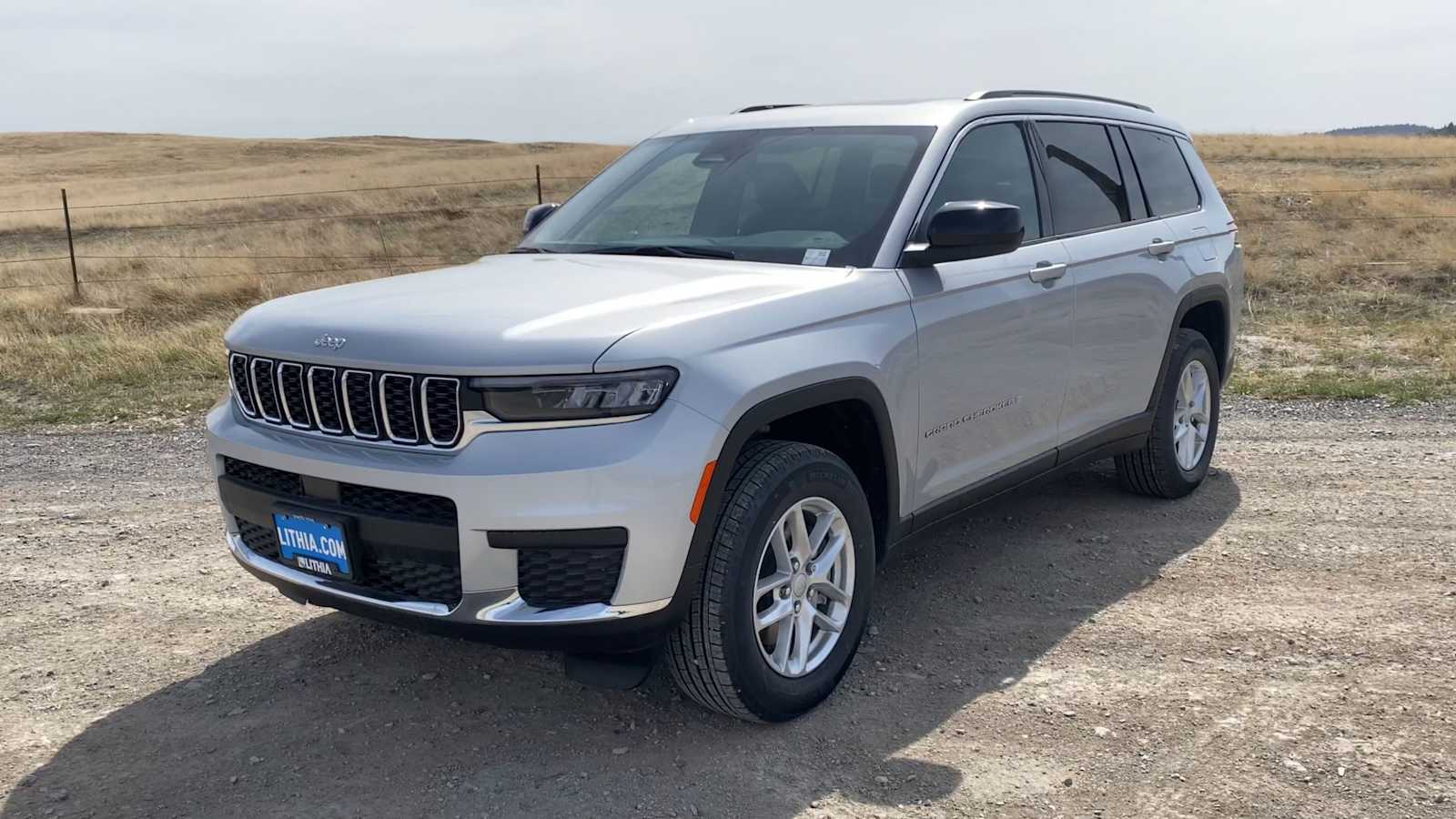 Thumbnail: 2025 Jeep Grand Cherokee - 4