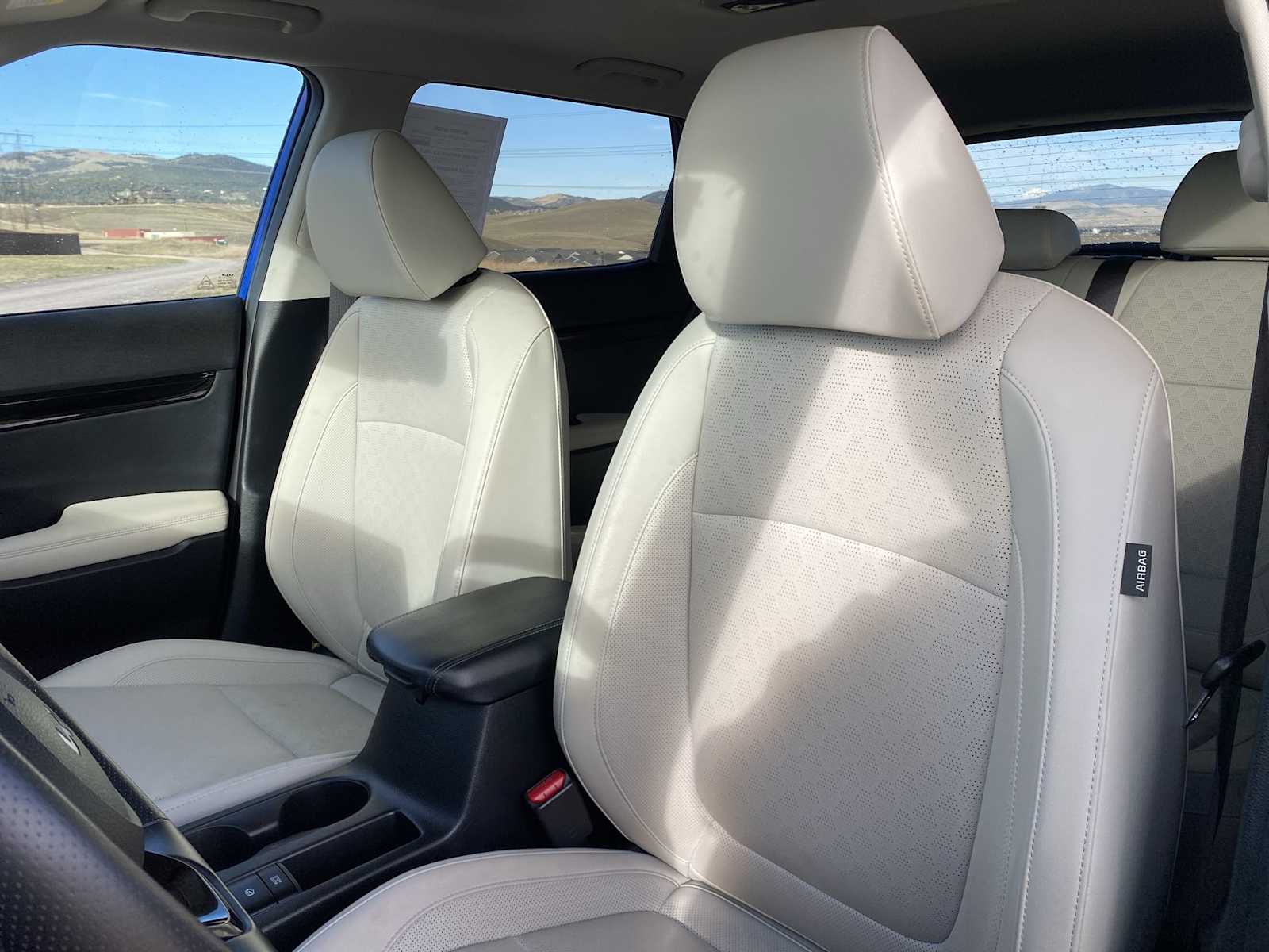 Thumbnail: 2023 Kia Seltos - 19