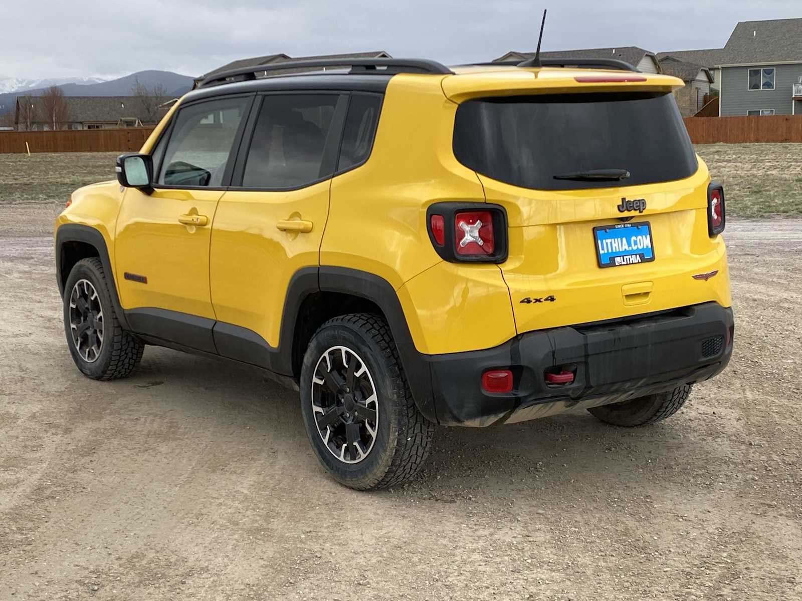 Thumbnail: 2023 Jeep Renegade - 12