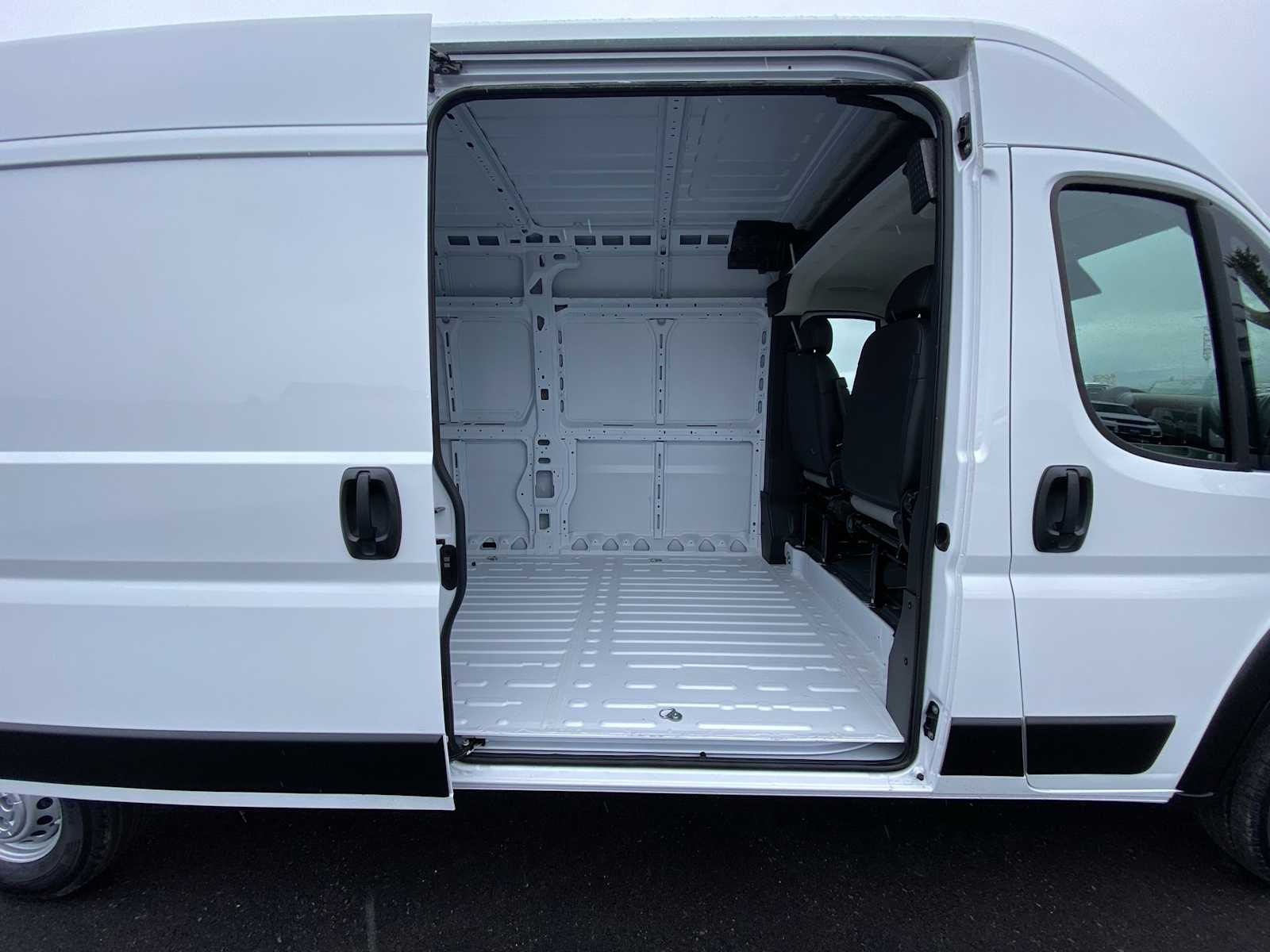Thumbnail: 2025 RAM ProMaster - 16