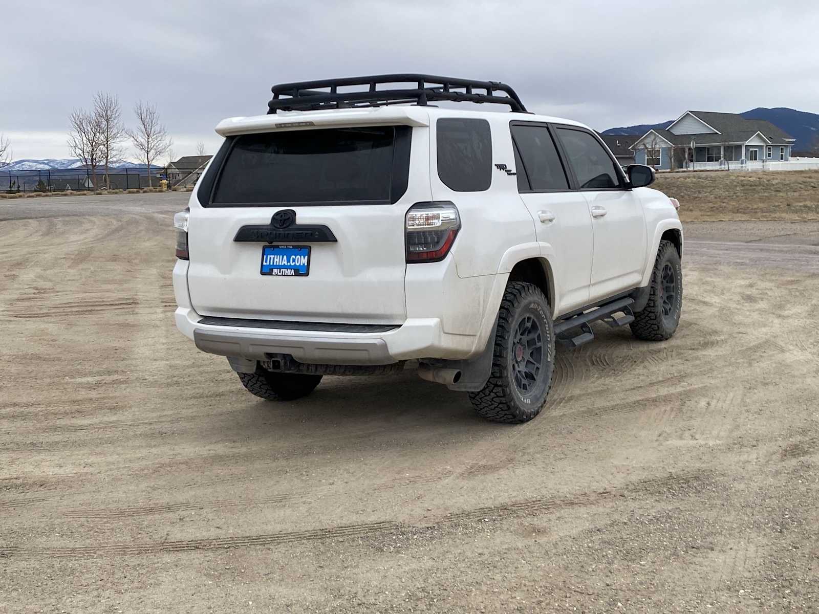 Thumbnail: 2022 Toyota 4Runner - 12