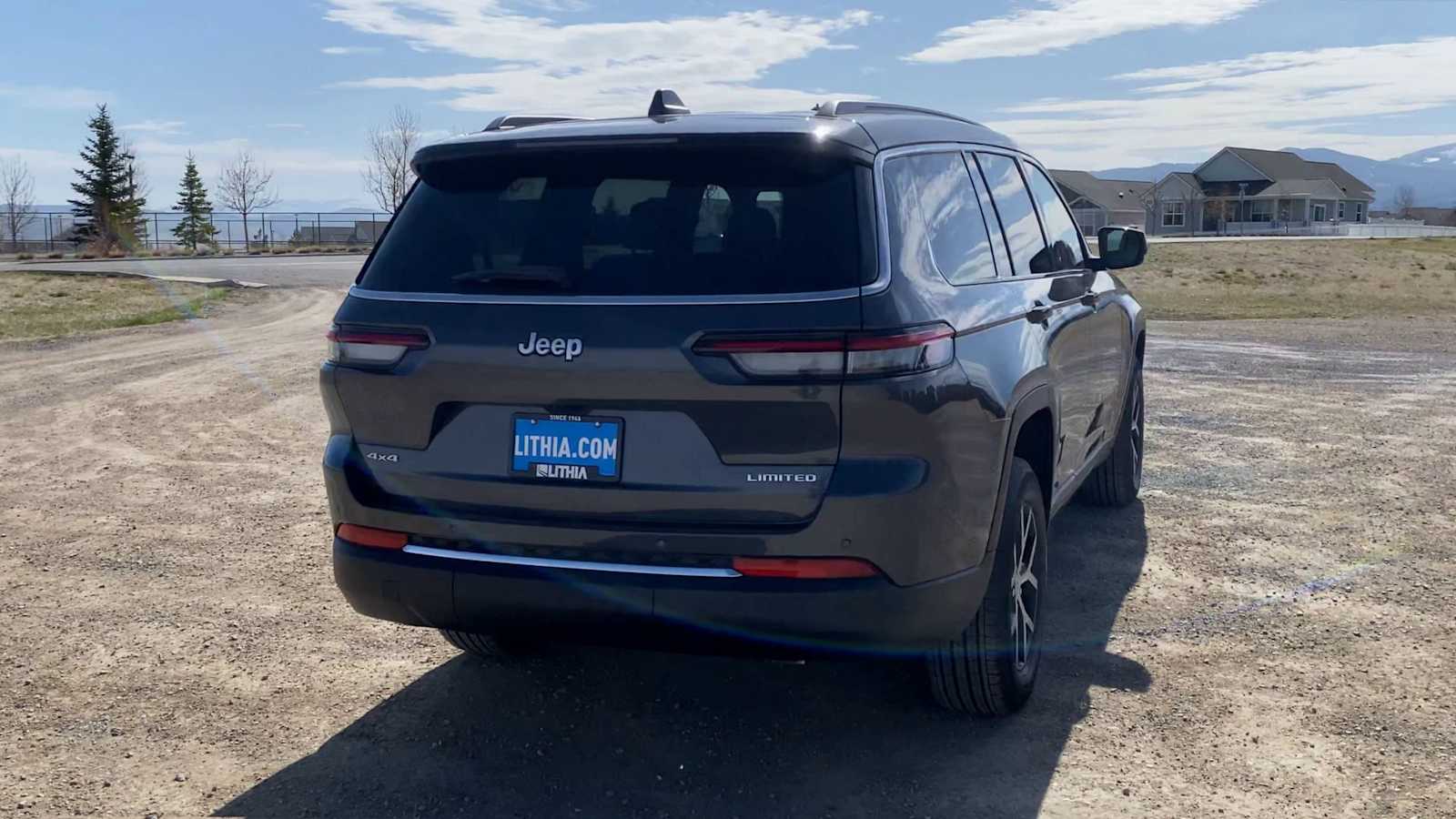 Thumbnail: 2025 Jeep Grand Cherokee - 8