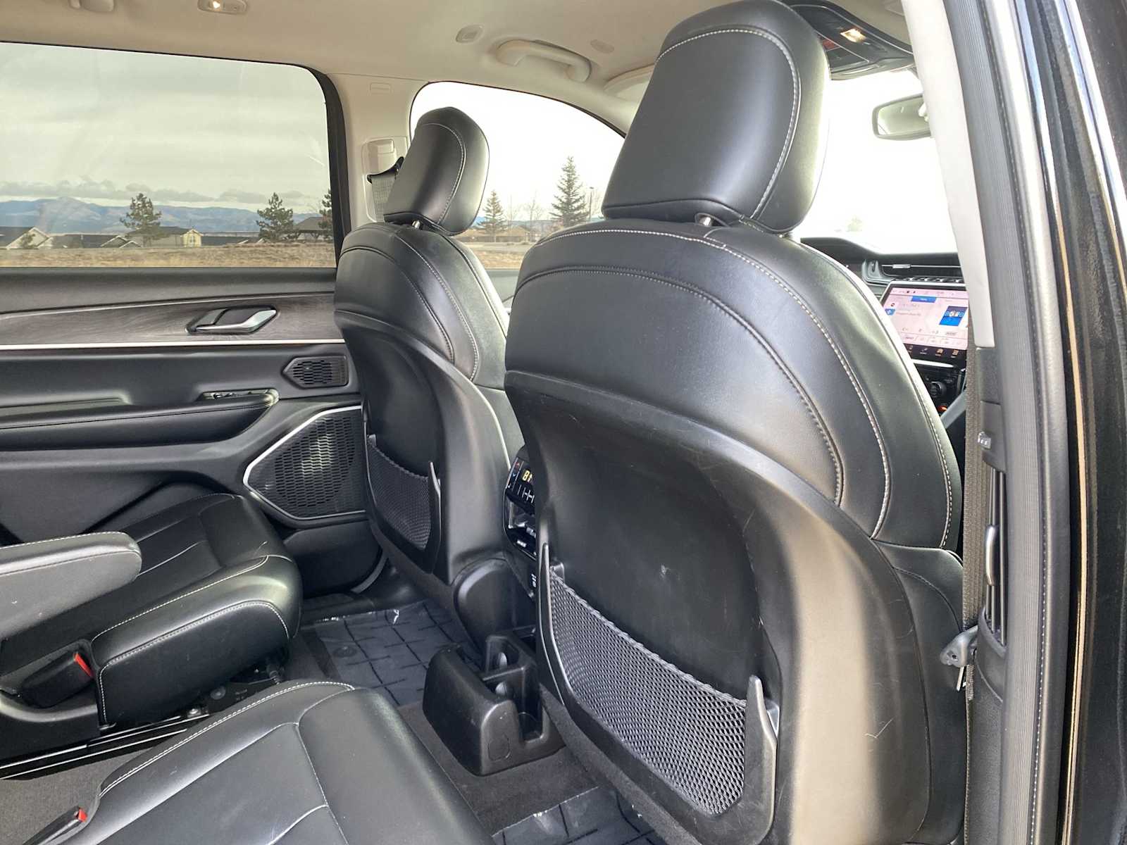 Thumbnail: 2021 Jeep Grand Cherokee L - 18