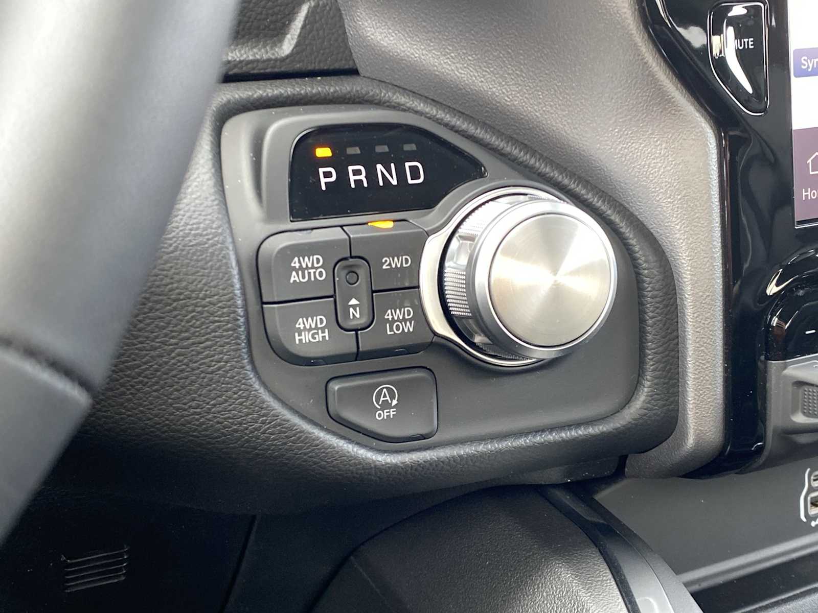 Thumbnail: 2026 RAM 1500 - 25