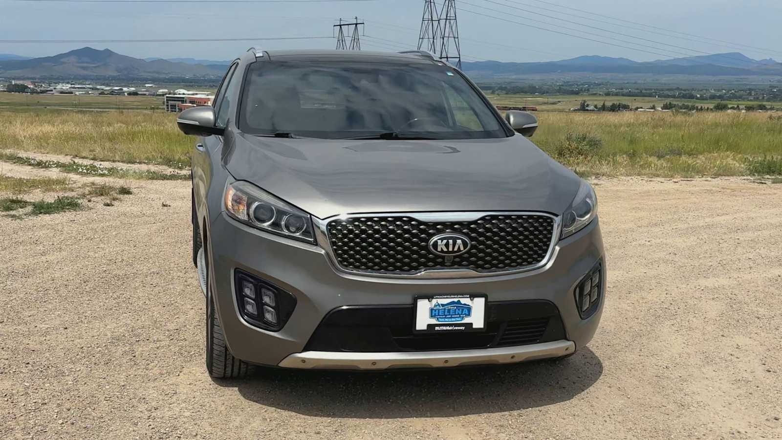 Thumbnail: 2017 Kia Sorento - 3
