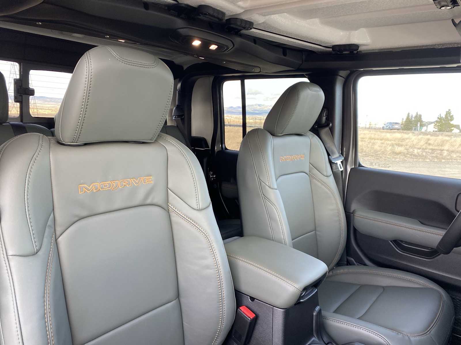 Thumbnail: 2026 Jeep Gladiator - 18