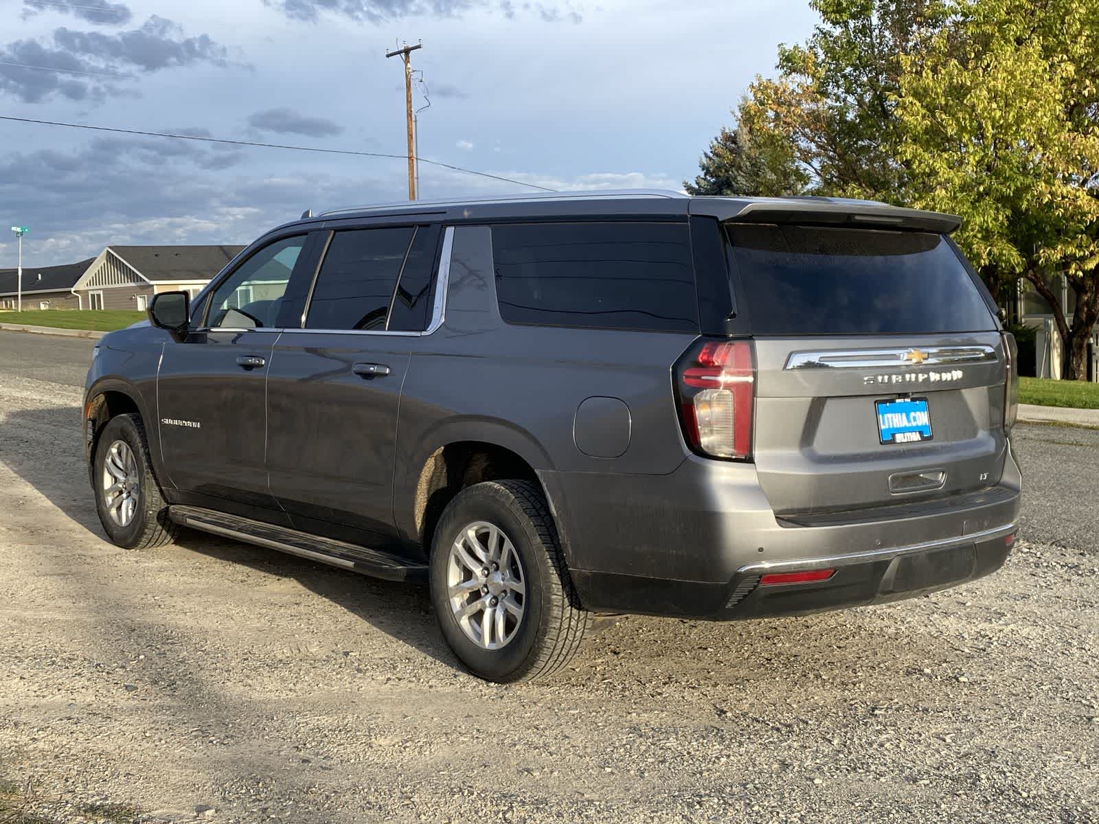 Thumbnail: 2021 Chevrolet Suburban - 4