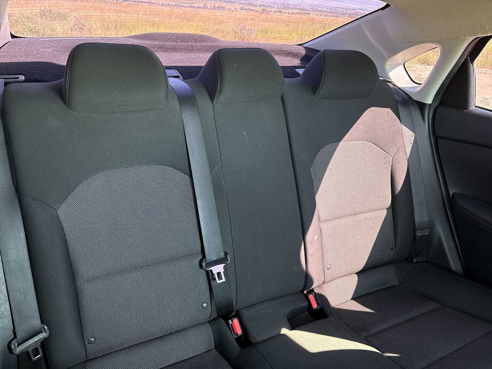 2023 Kia Forte LXS - Photo 33