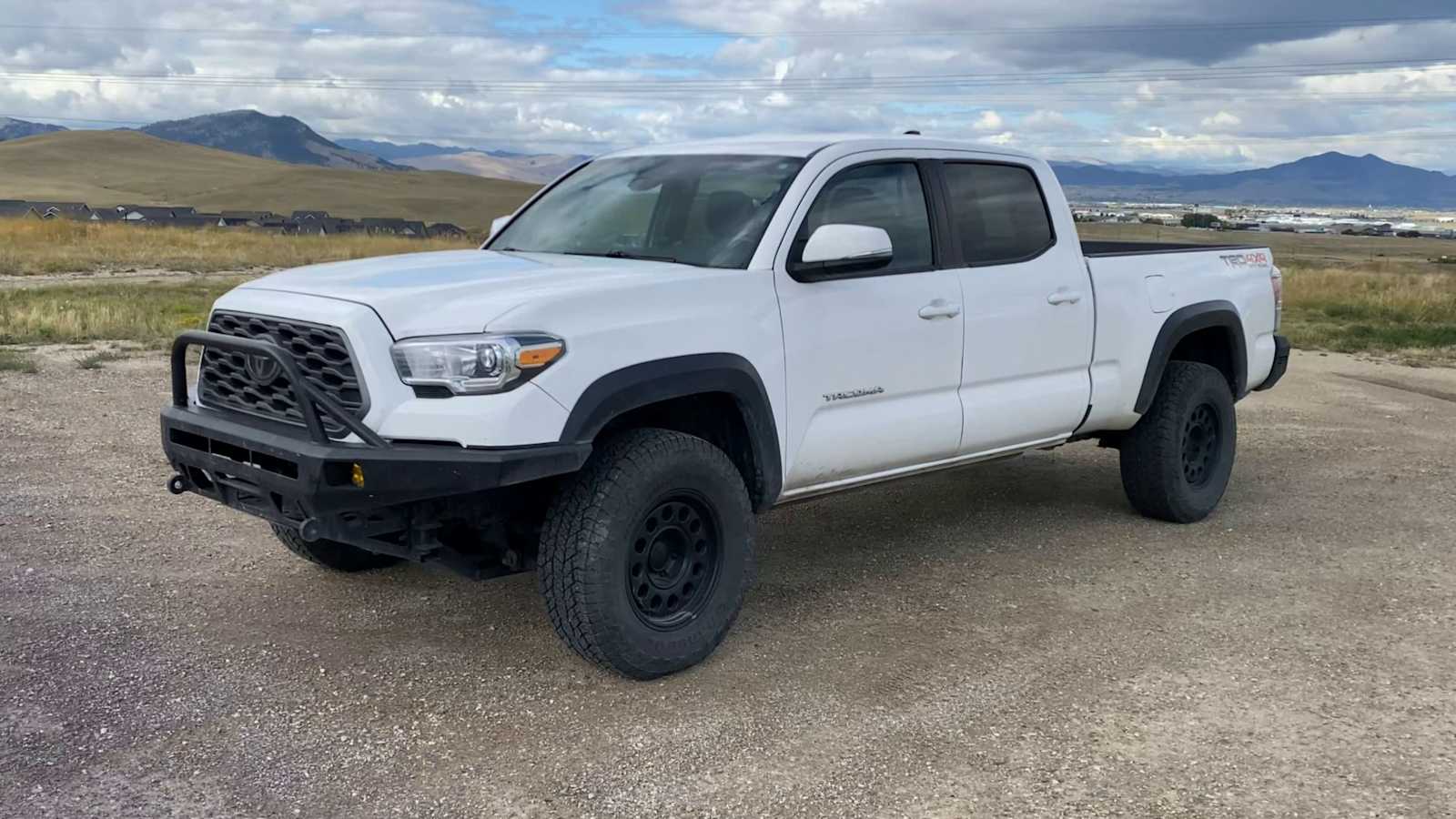 2022 Toyota Tacoma TRD V6 photo 4