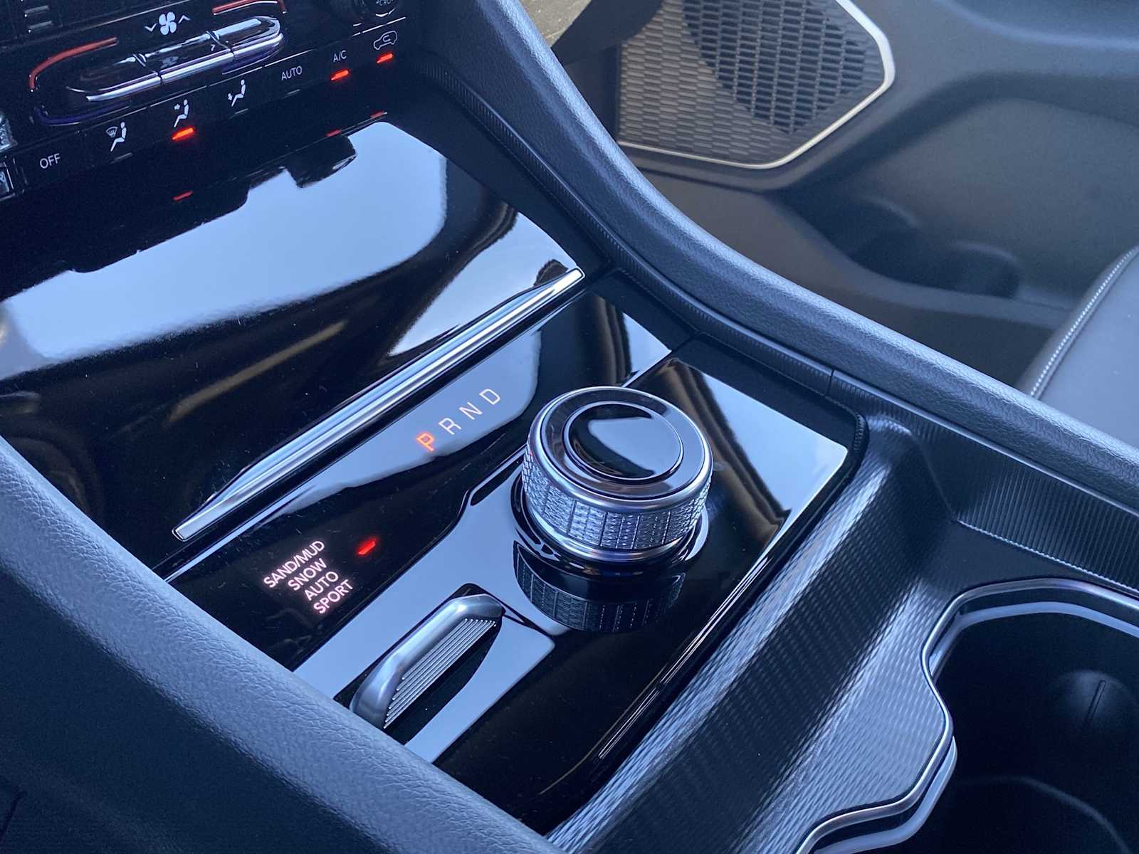 Thumbnail: 2025 Jeep Grand Cherokee - 20