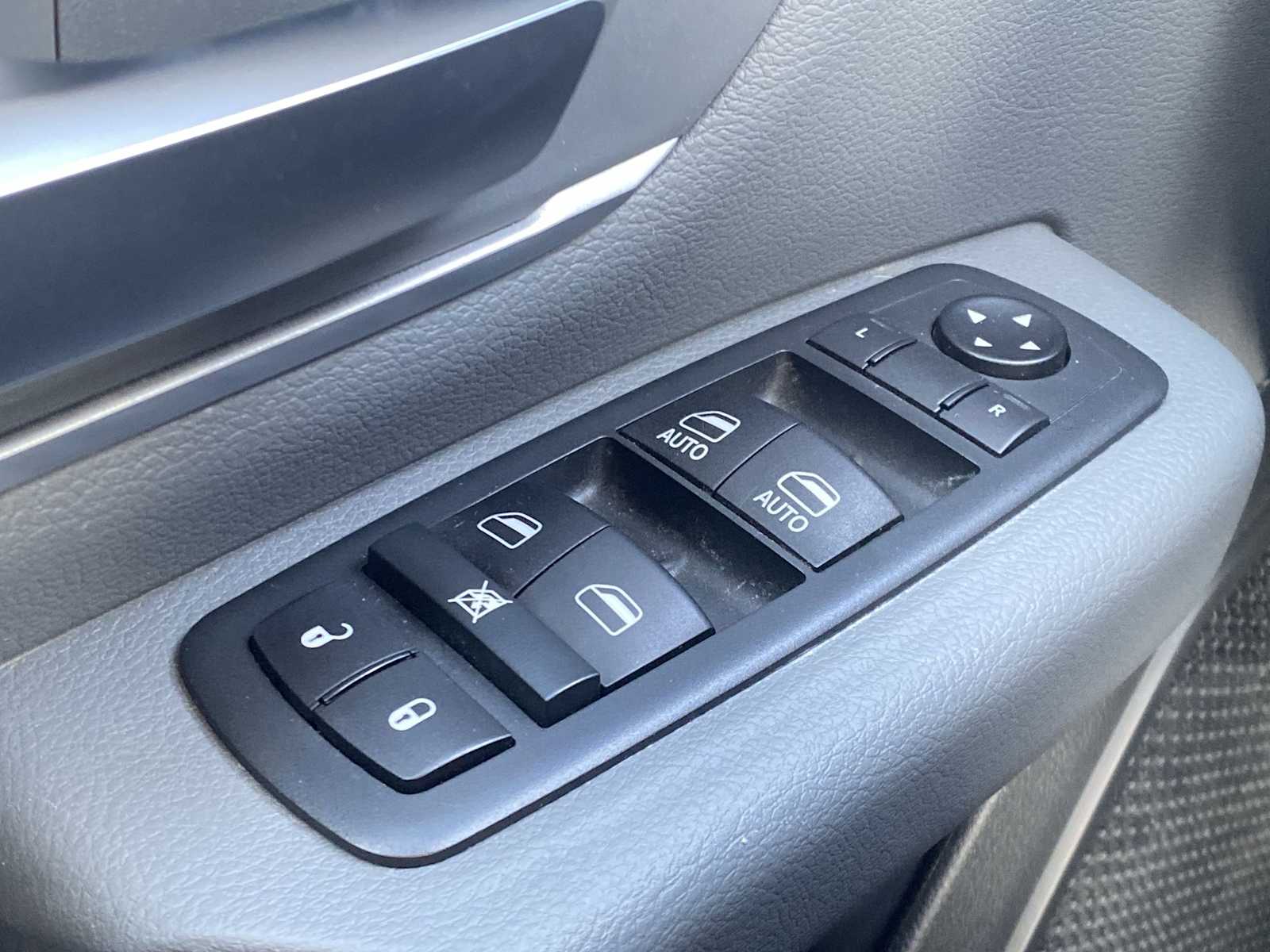 Thumbnail: 2020 RAM 1500 - 20