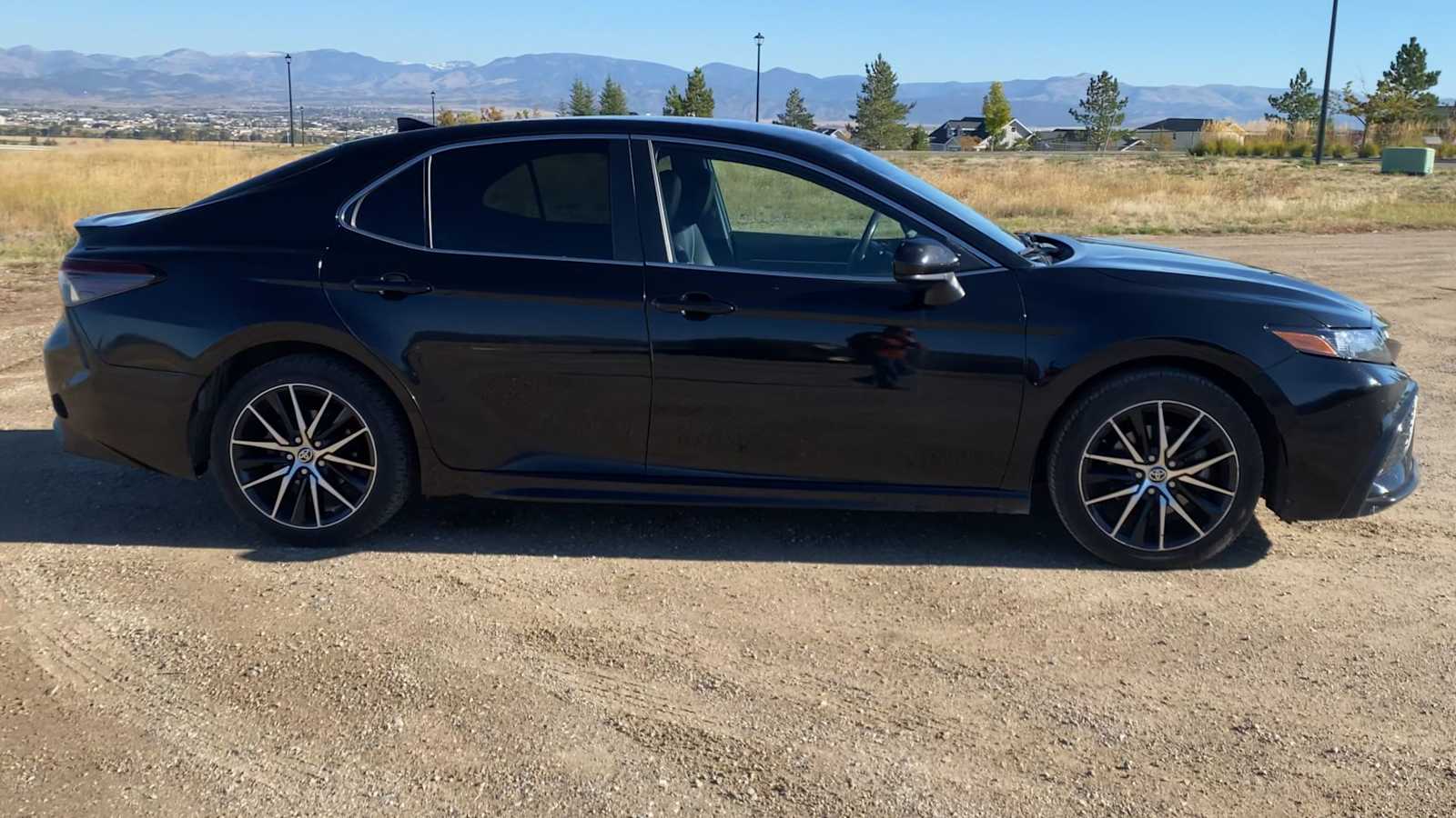 Thumbnail: 2021 Toyota Camry - 9