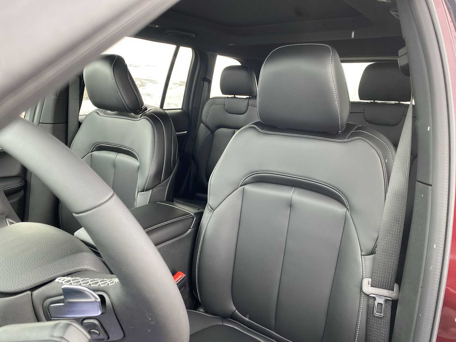 Thumbnail: 2025 Jeep Grand Cherokee - 14