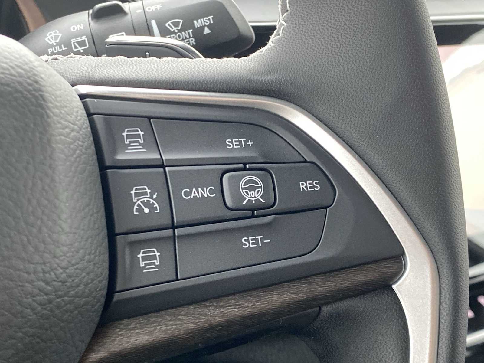 Thumbnail: 2026 Jeep Grand Cherokee - 33