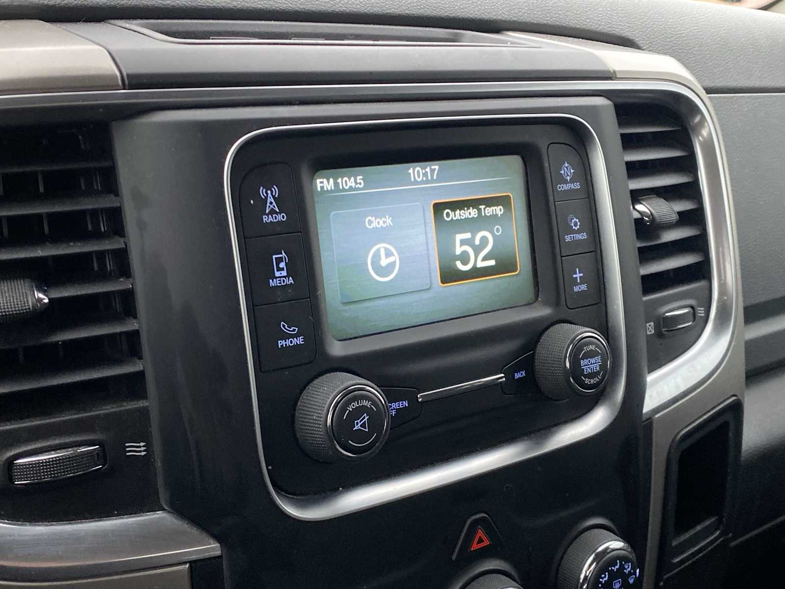 Thumbnail: 2020 RAM 1500 Classic - 20