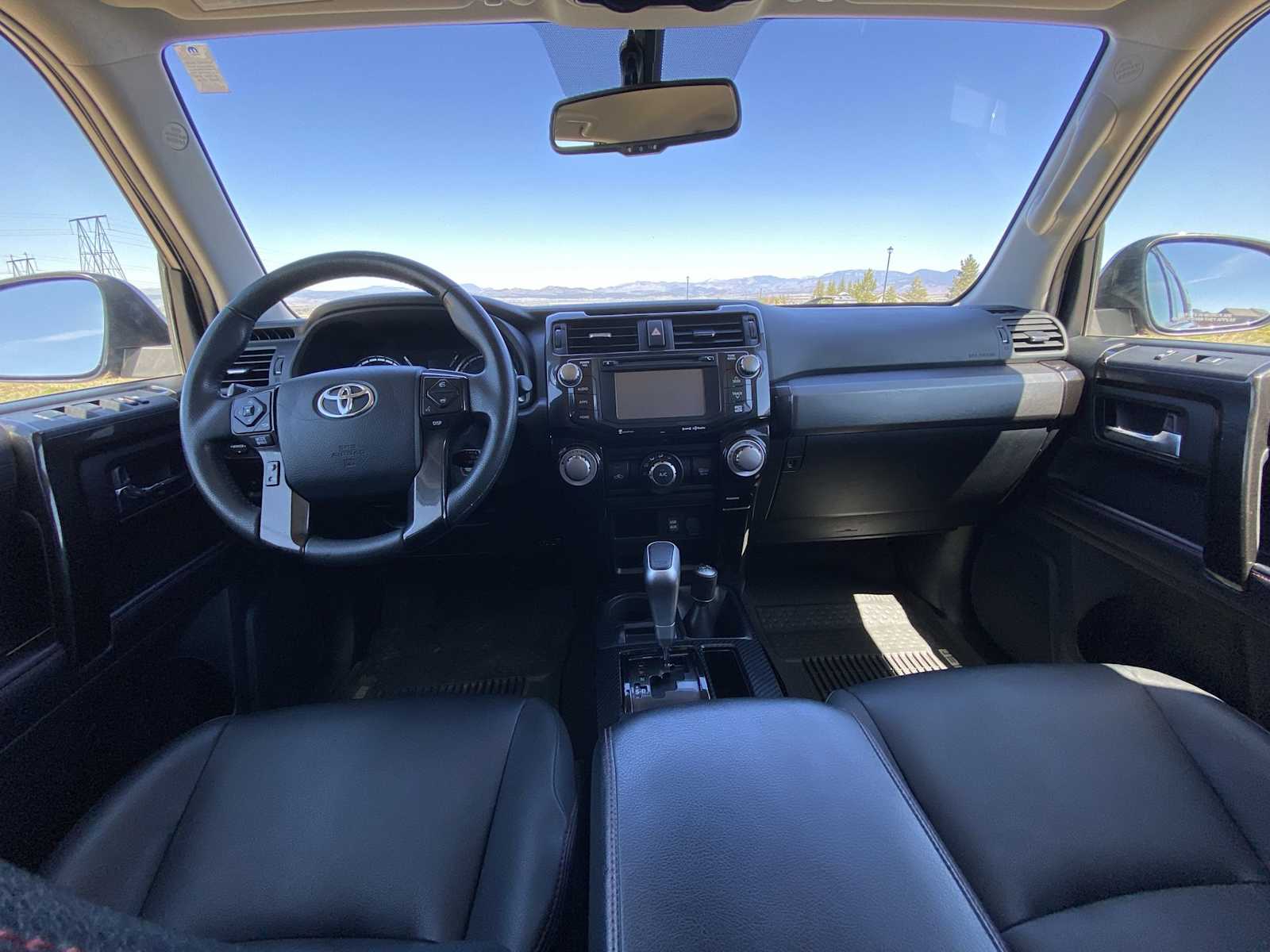 Thumbnail: 2019 Toyota 4Runner - 16