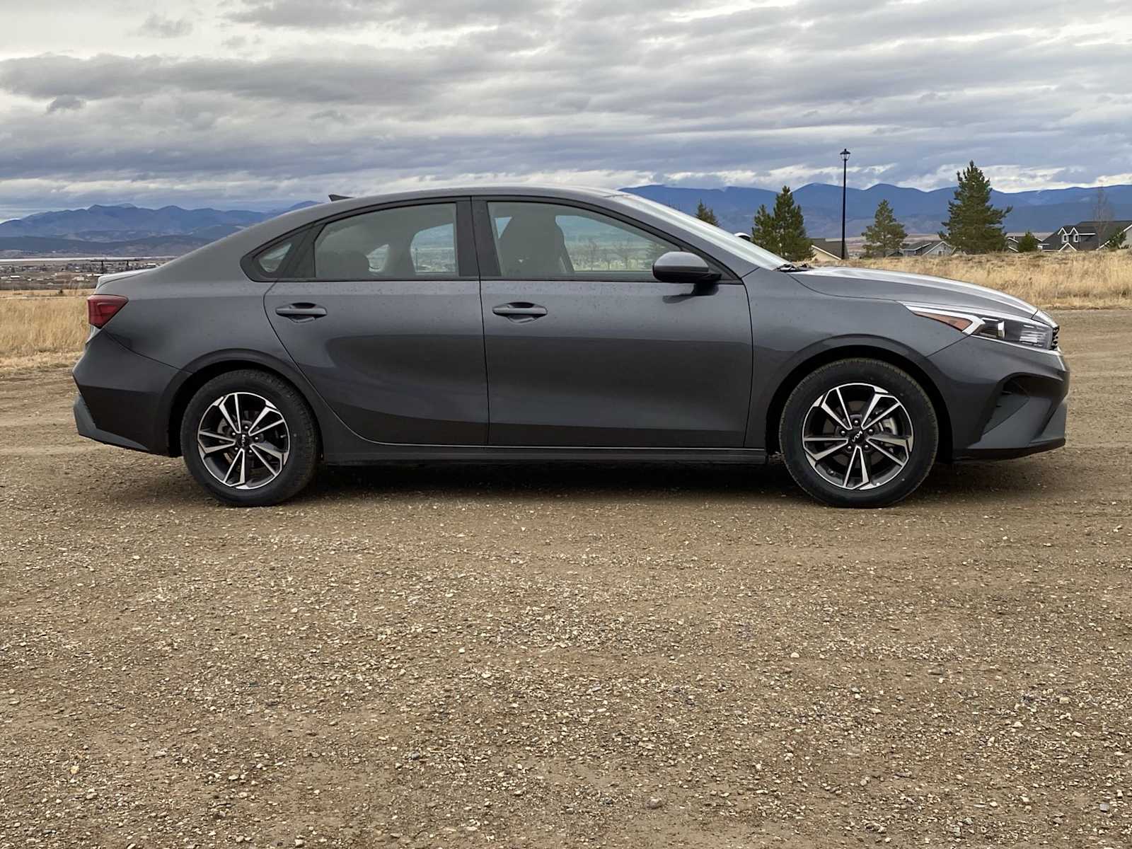 Thumbnail: 2024 Kia Forte - 22