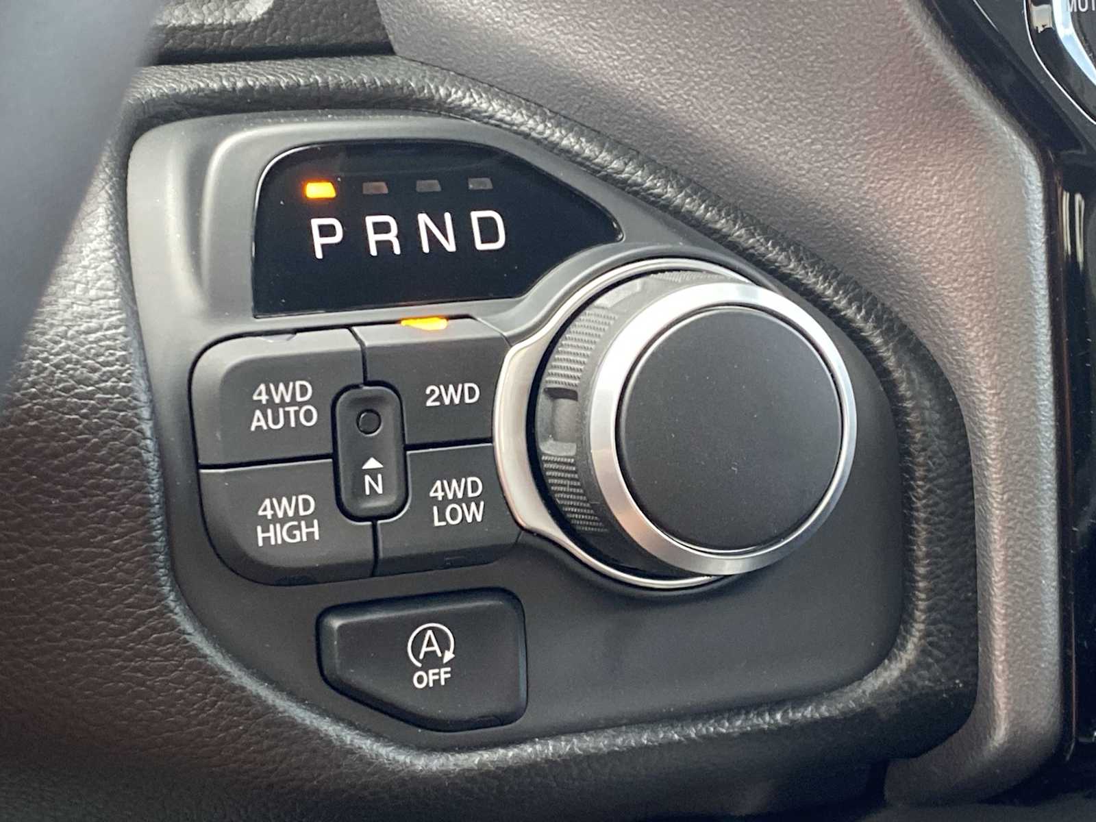 Thumbnail: 2025 RAM 1500 - 18