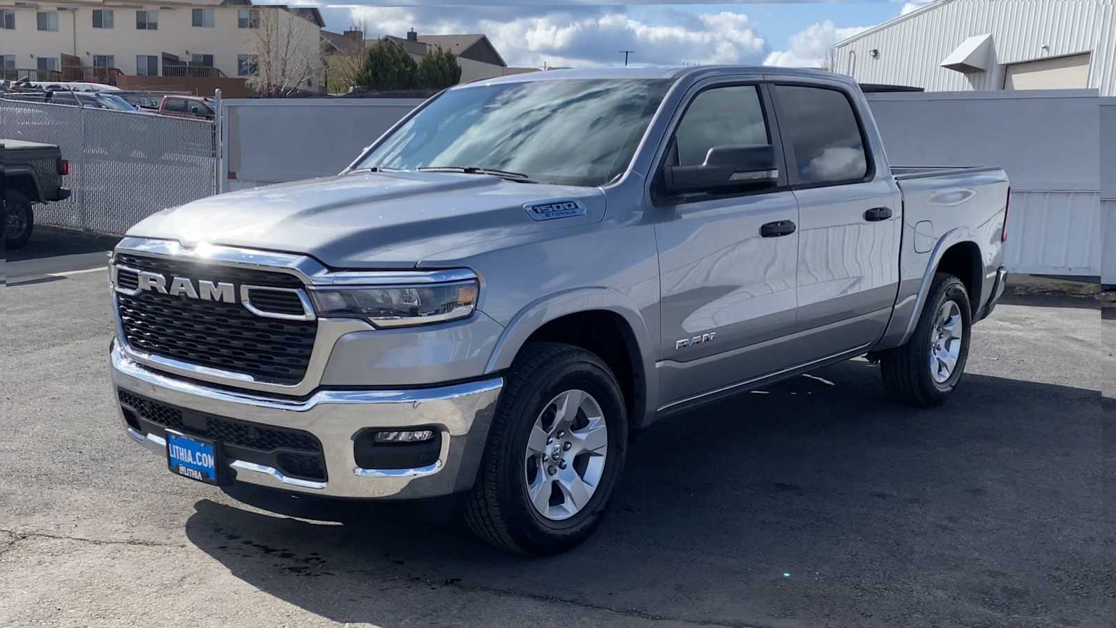 Thumbnail: 2025 RAM 1500 - 4