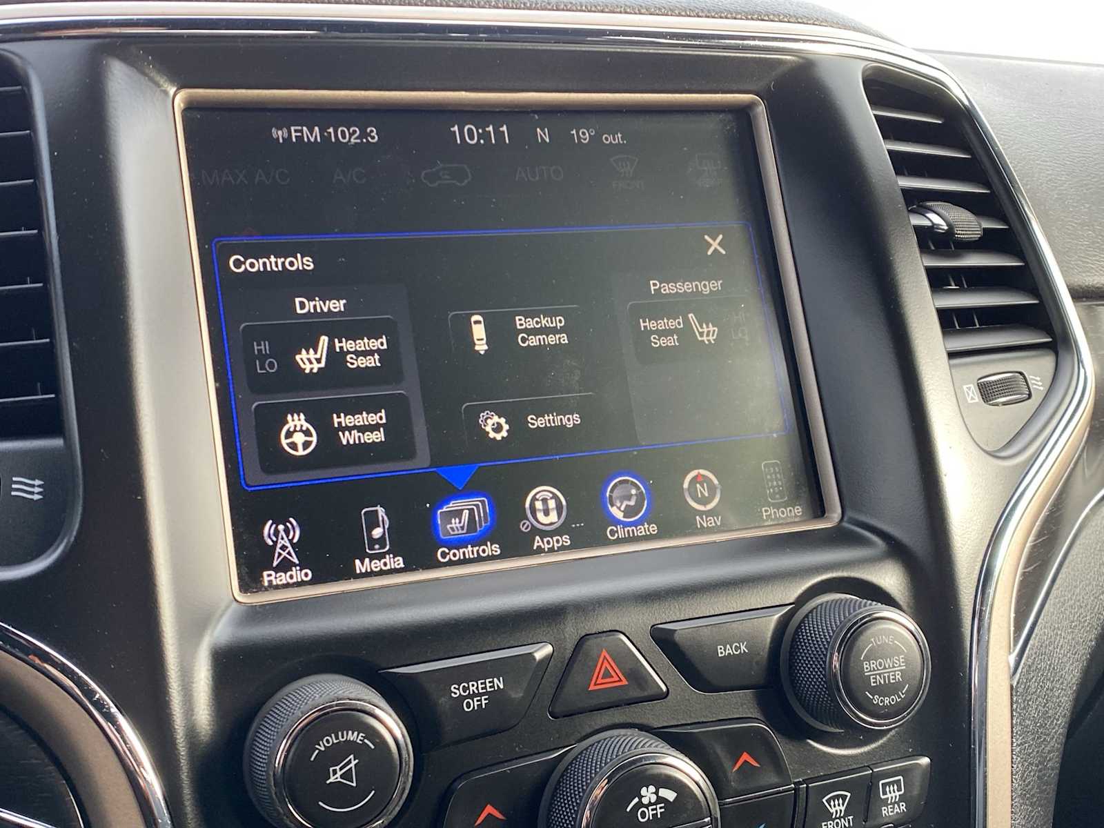 Thumbnail: 2017 Jeep Grand Cherokee - 29