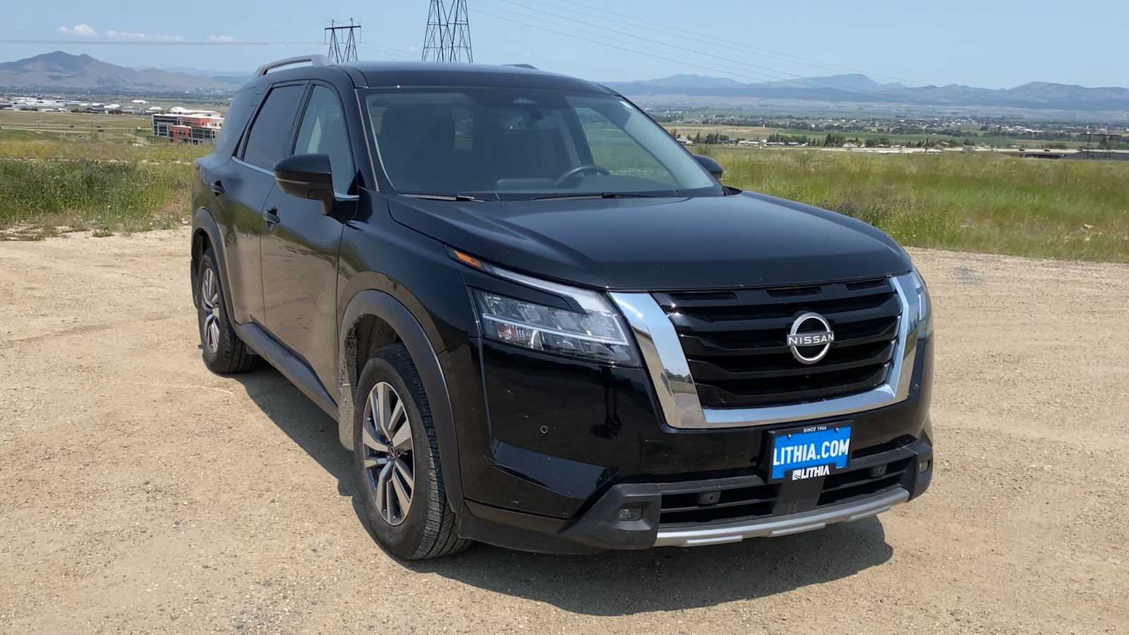 Thumbnail: 2024 Nissan Pathfinder - 3
