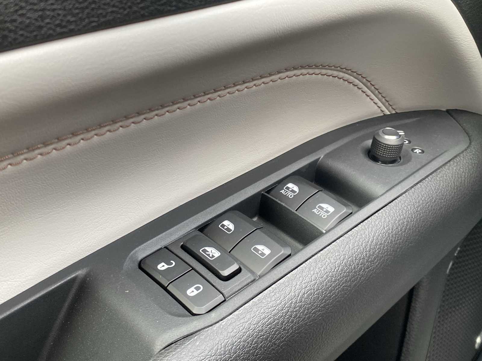Thumbnail: 2026 Jeep Compass - 20
