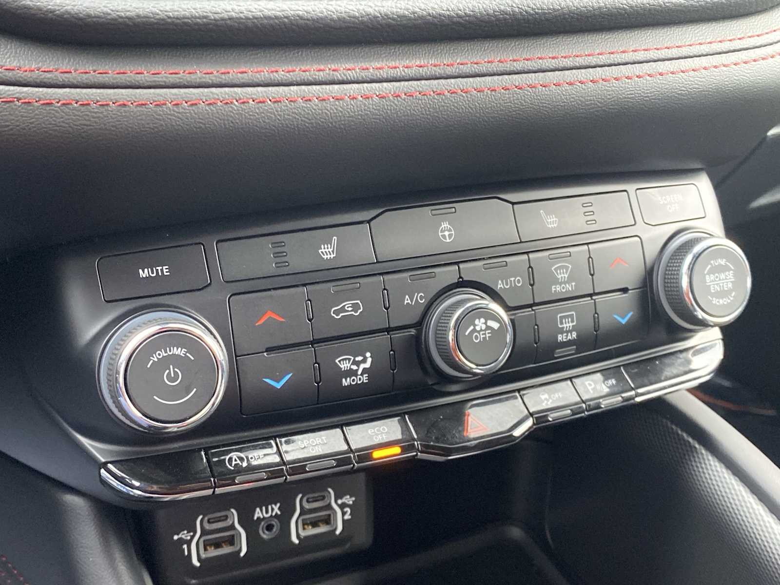 Thumbnail: 2024 Dodge Durango - 25