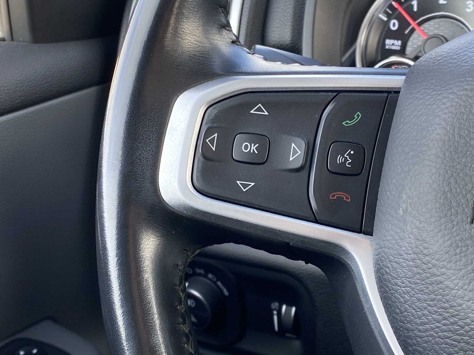 Thumbnail: 2020 RAM 1500 - 32