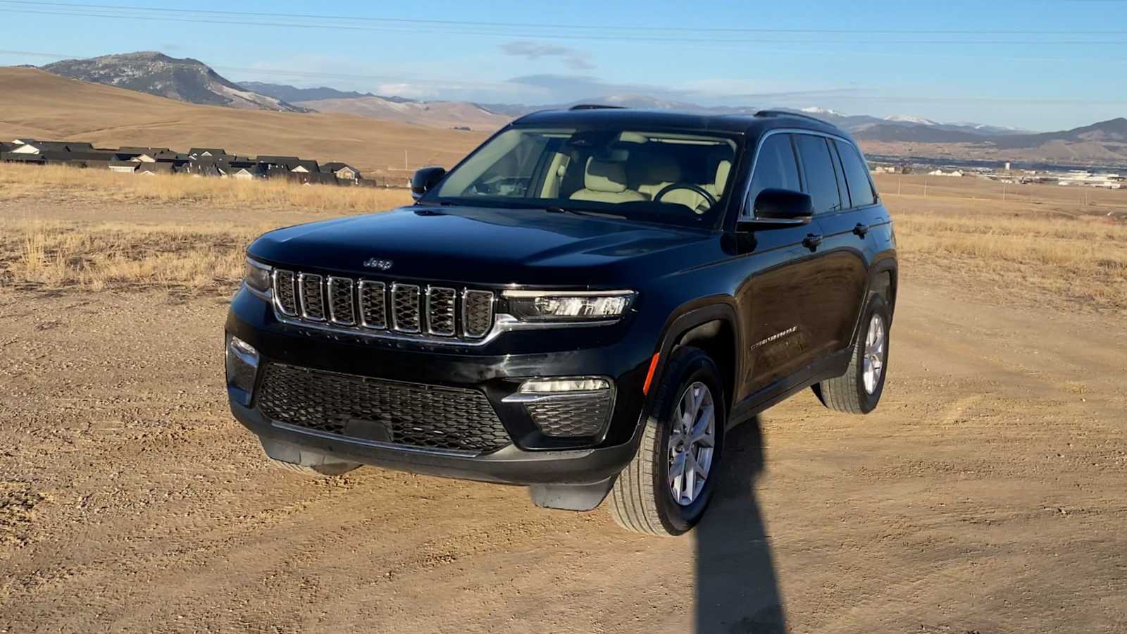 Thumbnail: 2022 Jeep Grand Cherokee - 4