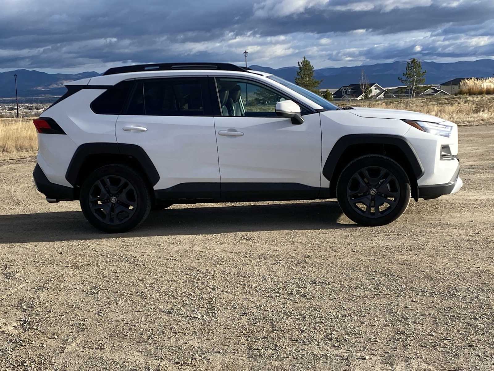 Thumbnail: 2024 Toyota RAV4 - 22