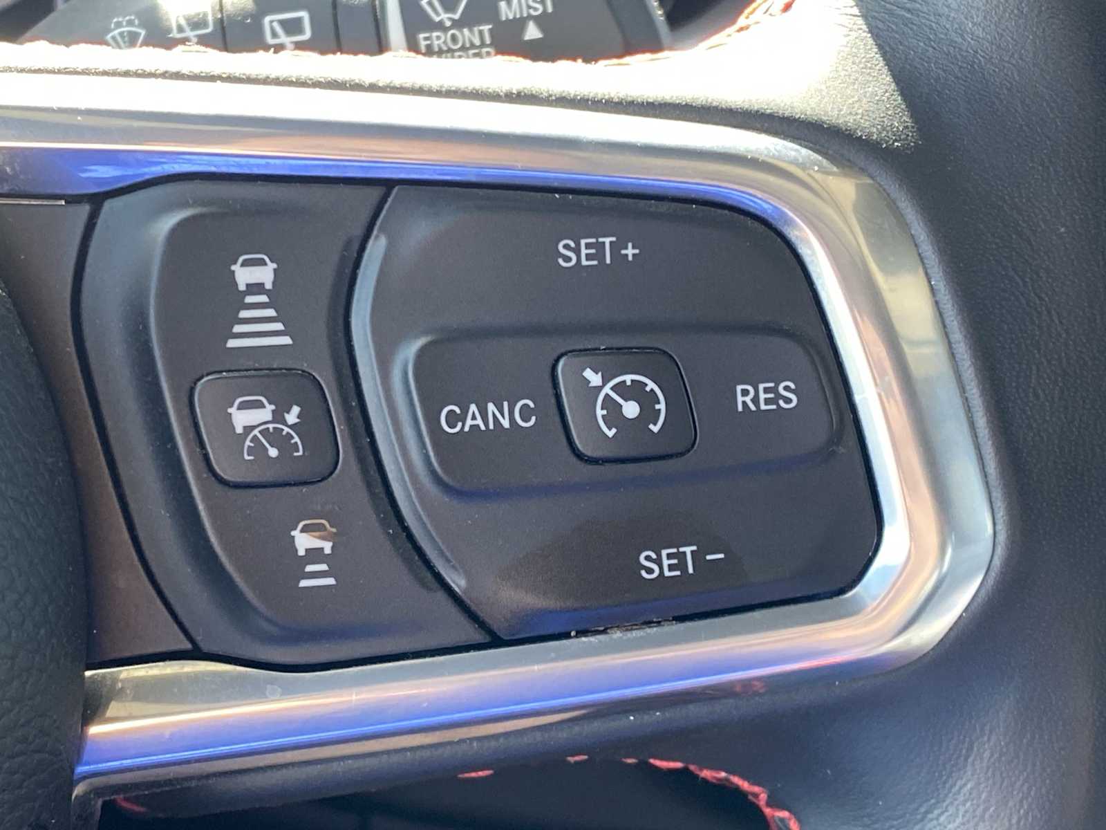 Thumbnail: 2022 Jeep Wrangler - 22