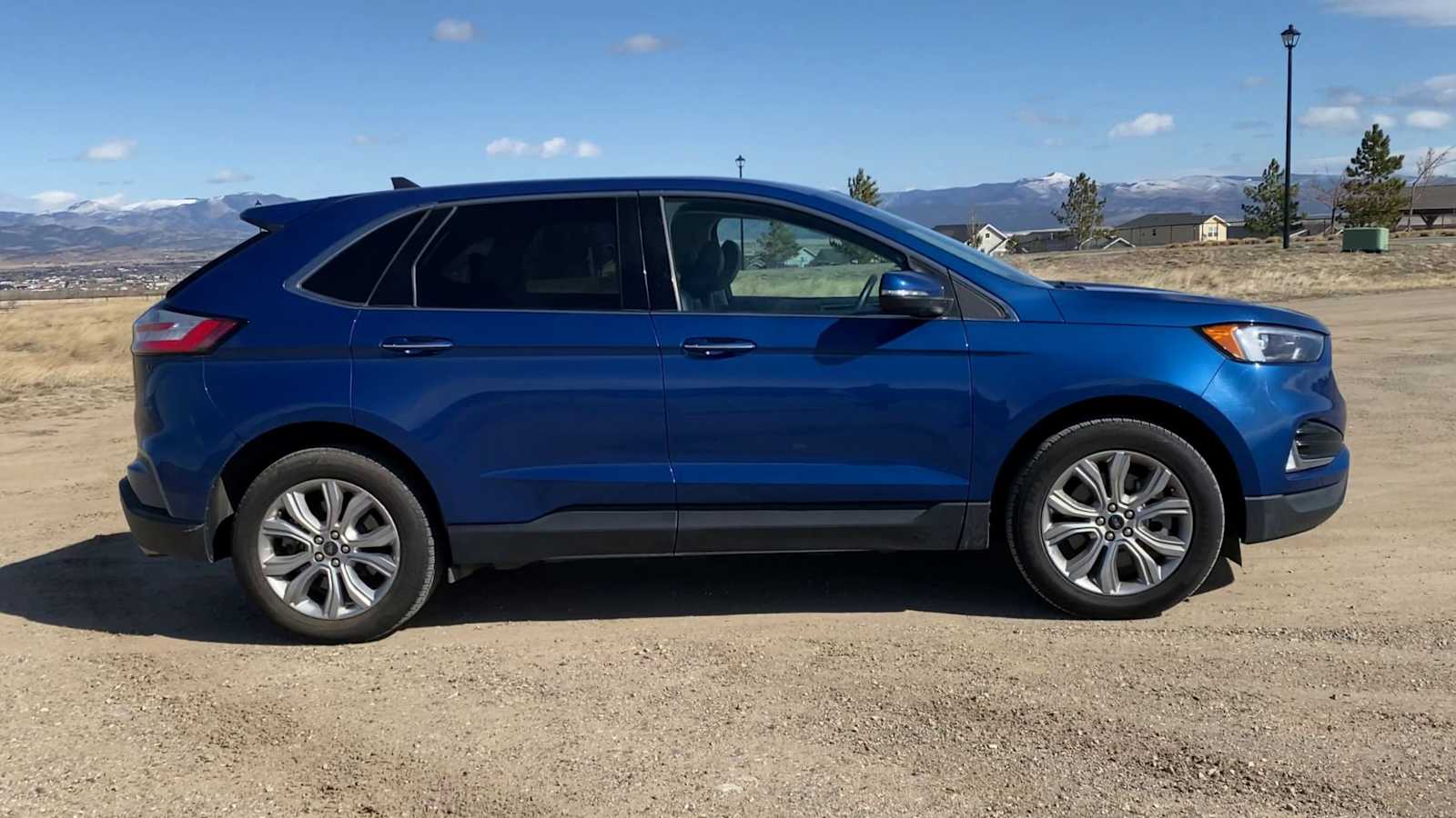 Thumbnail: 2023 Ford Edge - 9