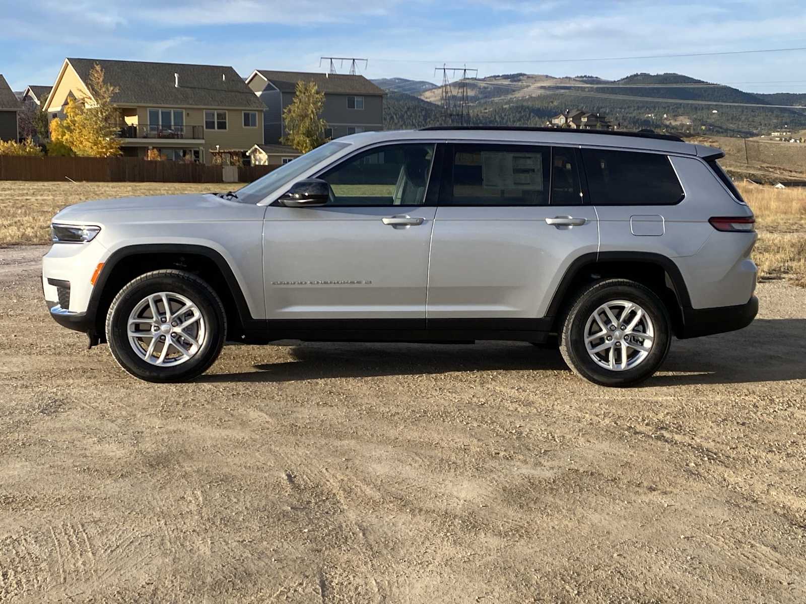 Thumbnail: 2025 Jeep Grand Cherokee - 10