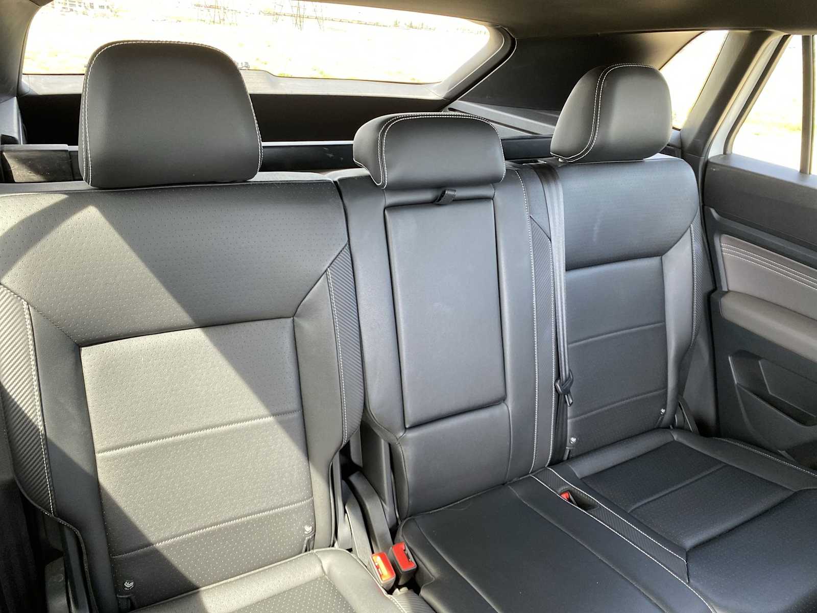 Thumbnail: 2022 Volkswagen Atlas - 22