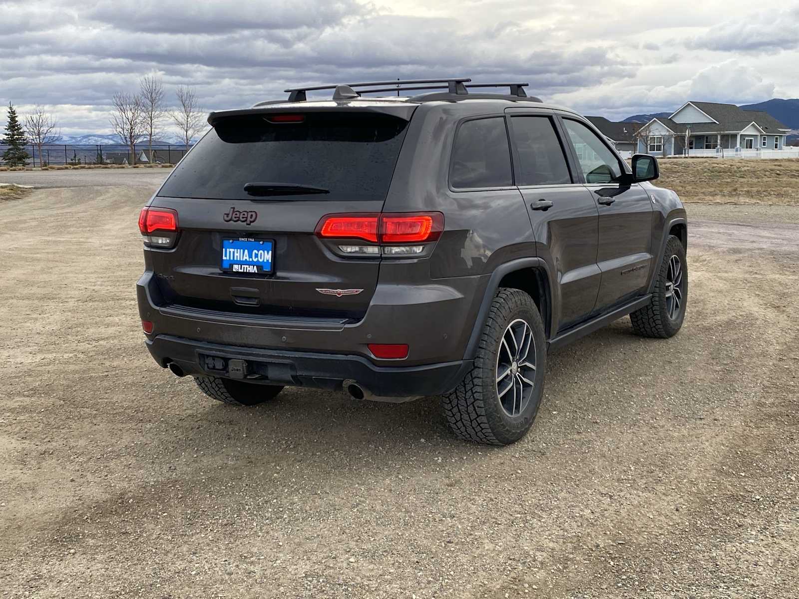 Thumbnail: 2017 Jeep Grand Cherokee - 12