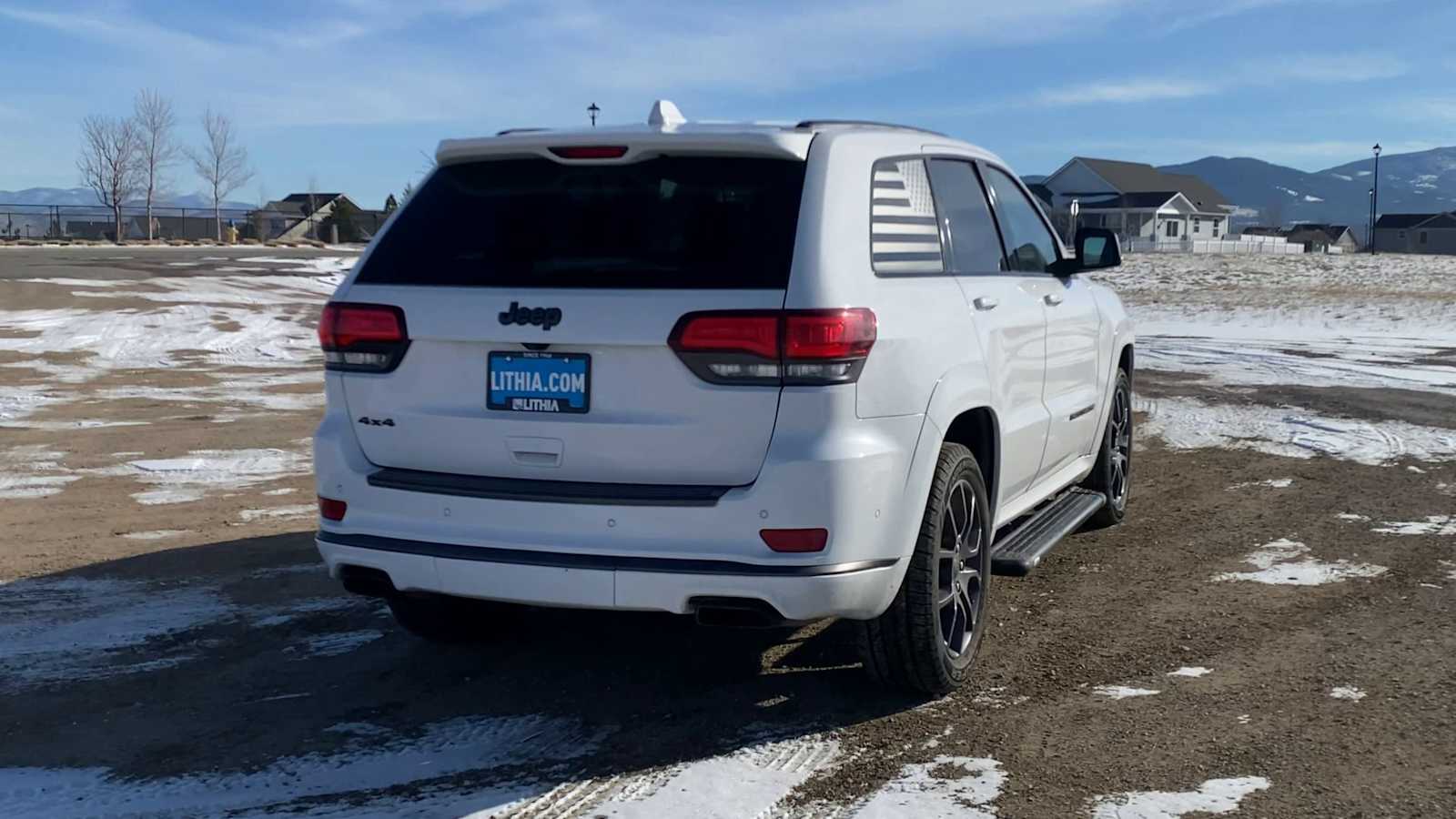 Thumbnail: 2020 Jeep Grand Cherokee - 9