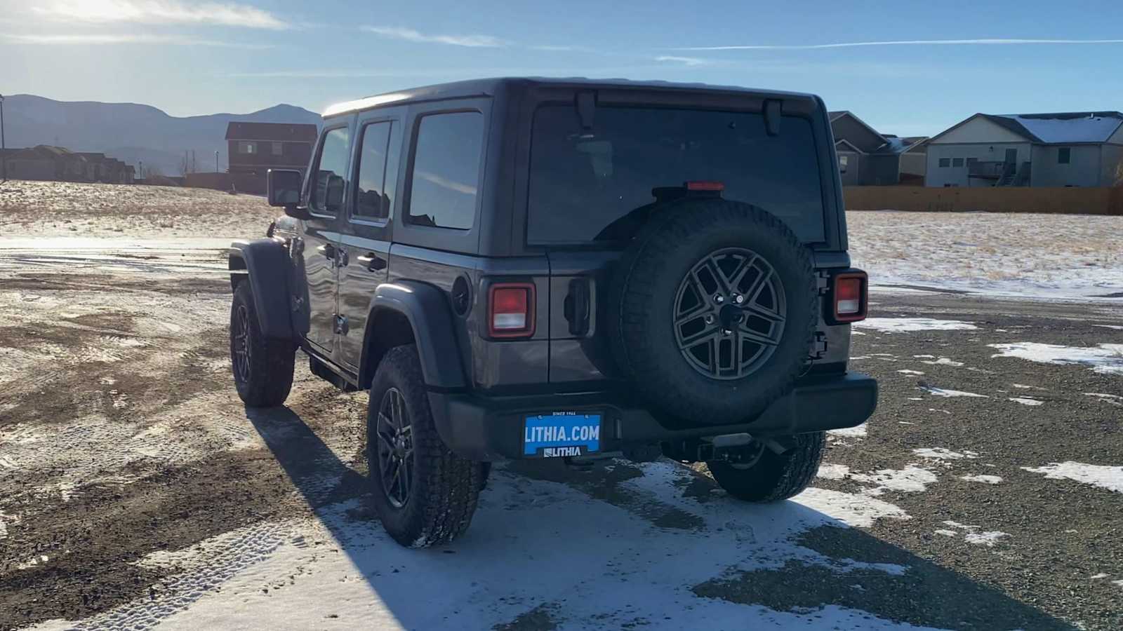 Thumbnail: 2026 Jeep Wrangler - 6