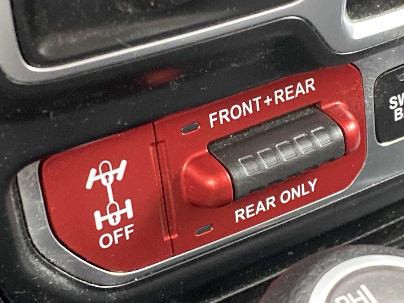 Thumbnail: 2018 Jeep Wrangler - 19